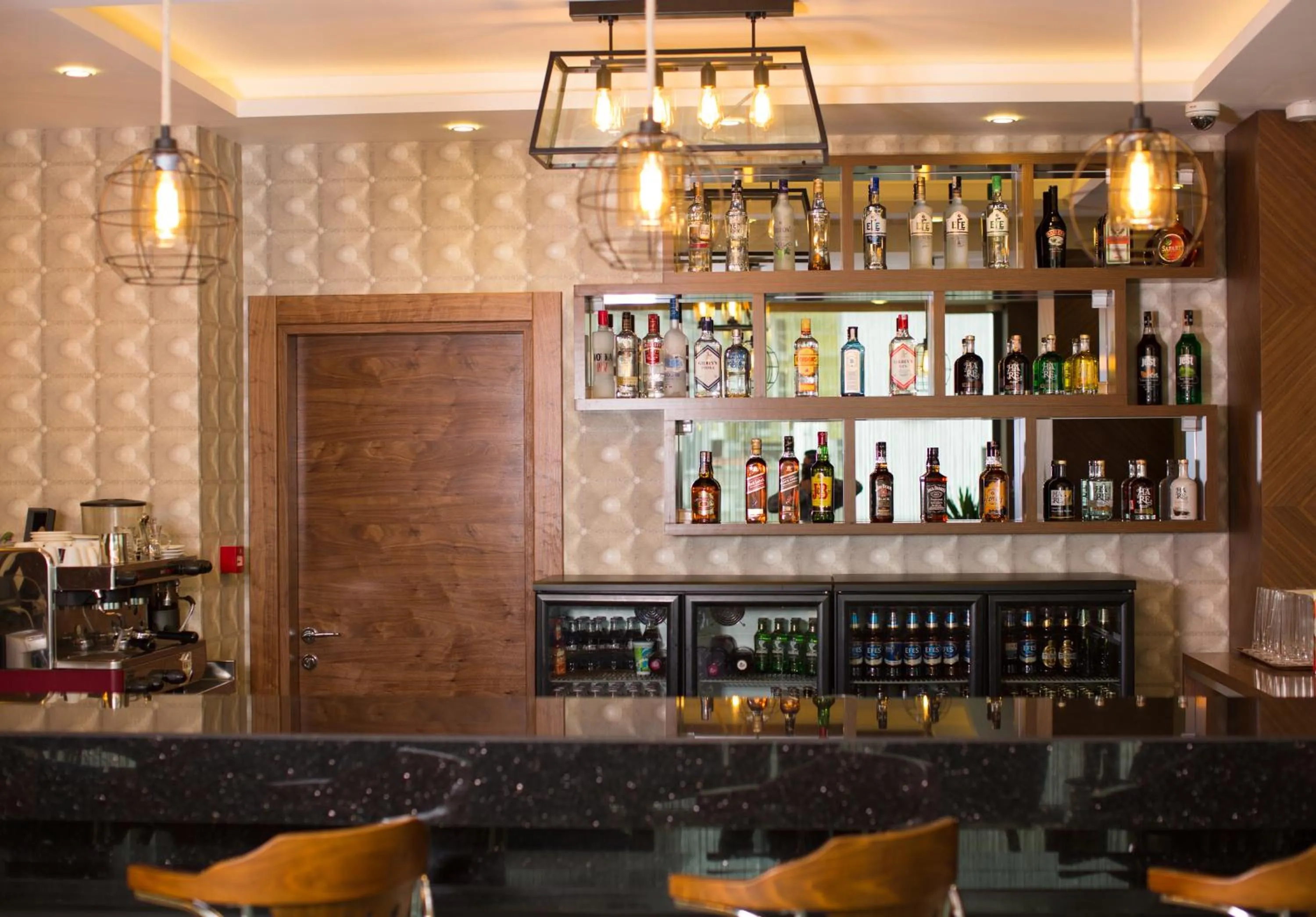 Restaurant/places to eat in Görükle Güler Park Hotel