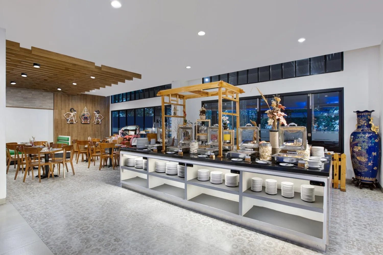 Restaurant/places to eat in favehotel Malioboro - Yogyakarta