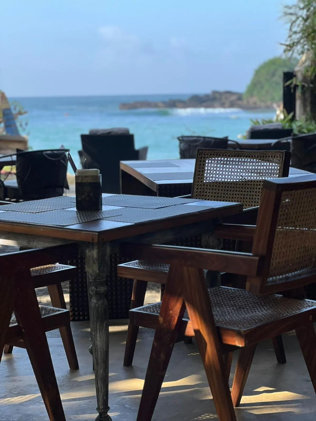 Restaurant/places to eat in Aga Surf View