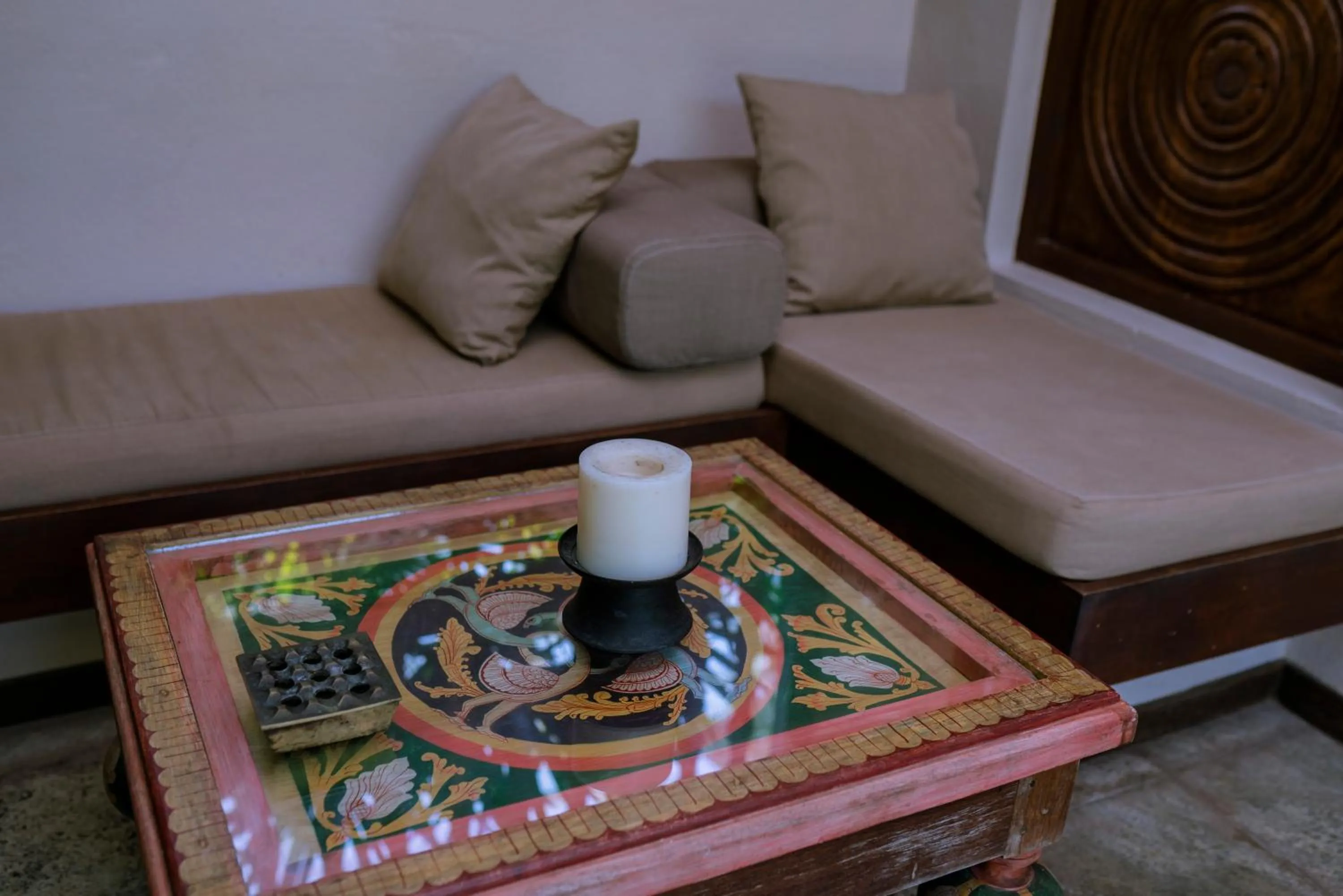 Seating area in Aga Surf View