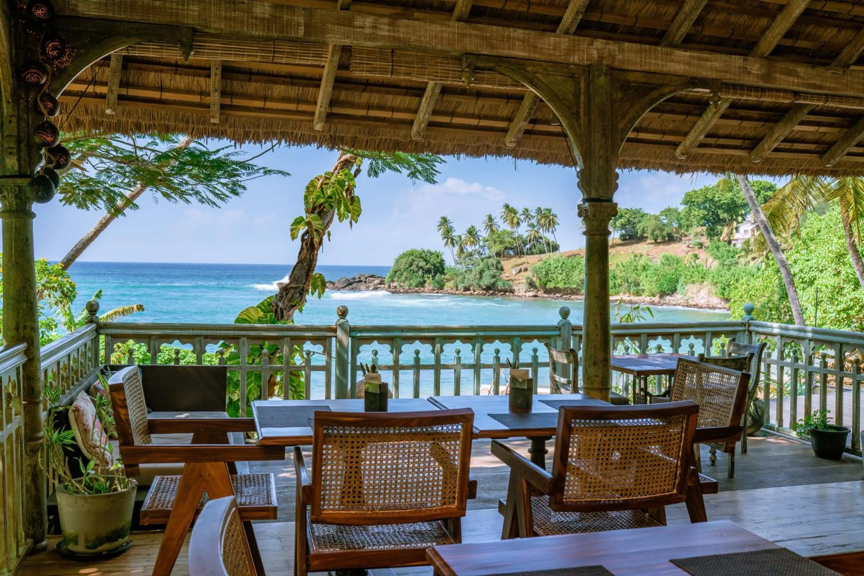 Restaurant/places to eat in Aga Surf View