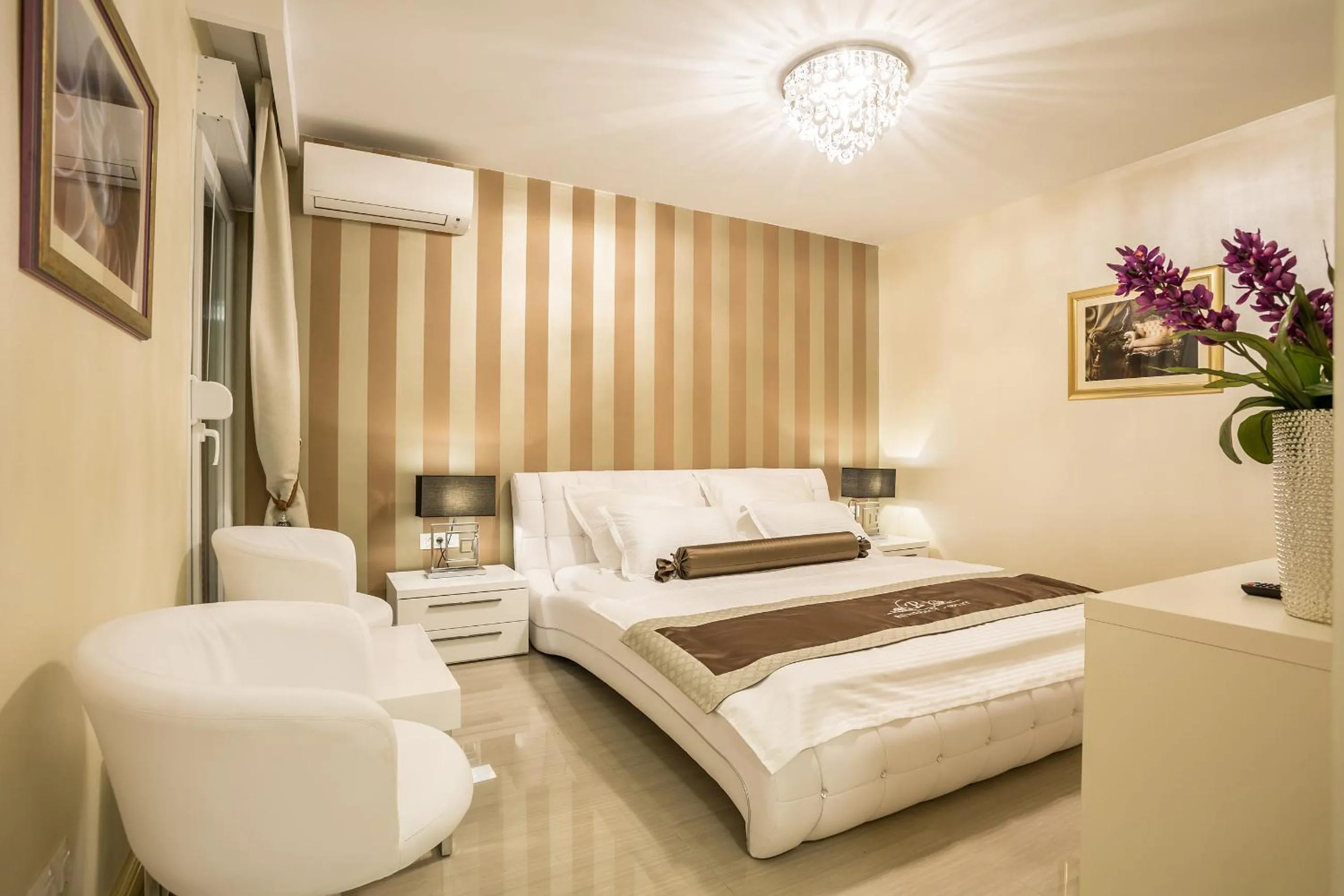 Superior Deluxe Double or Twin Room  in Guest House Benedict