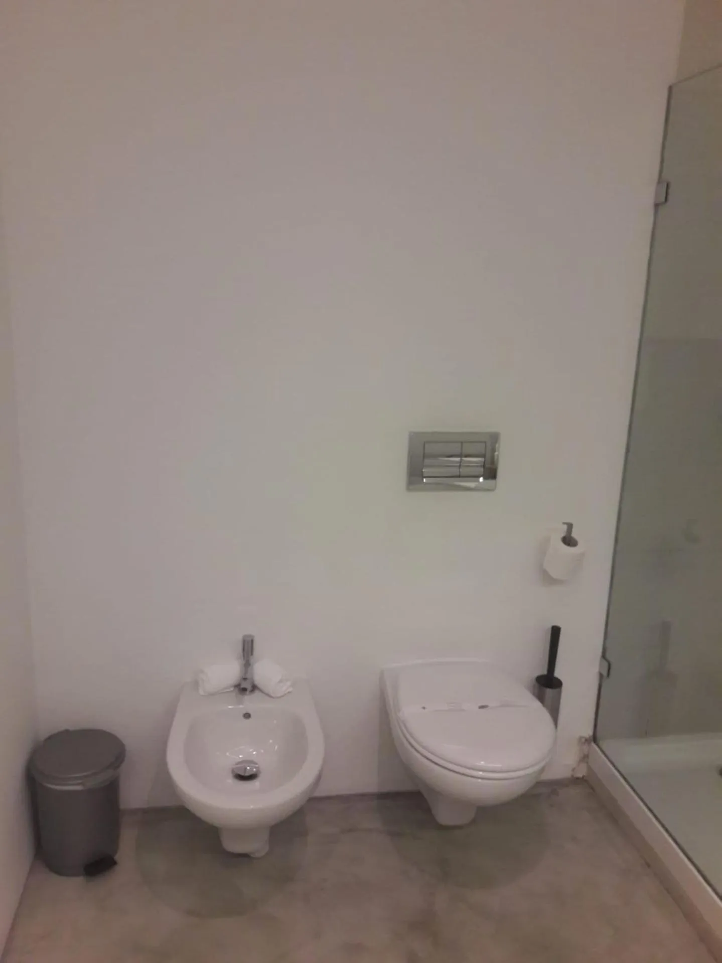 Photo of the whole room in Alma Moura Residences