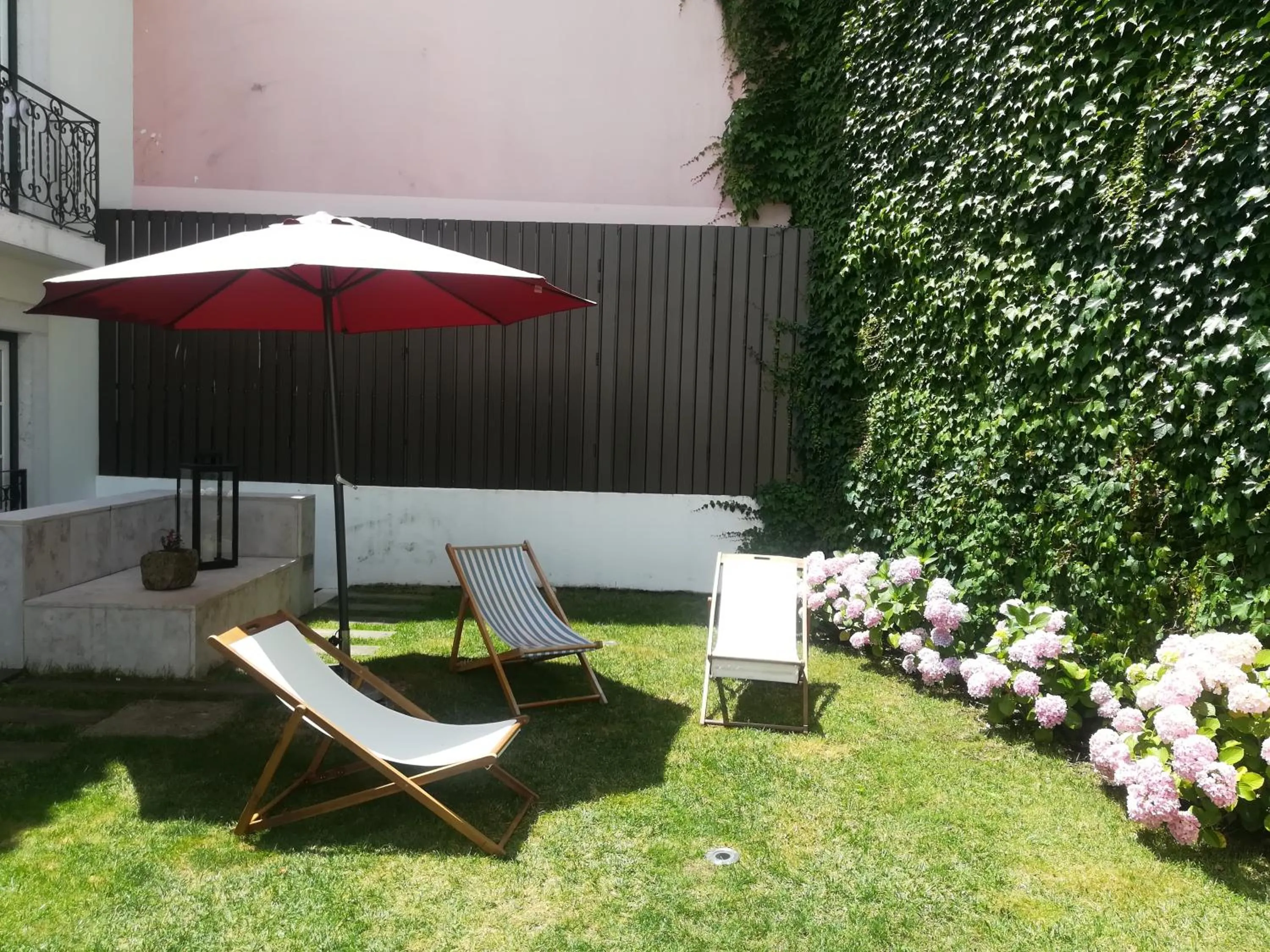 Garden view in Alma Moura Residences