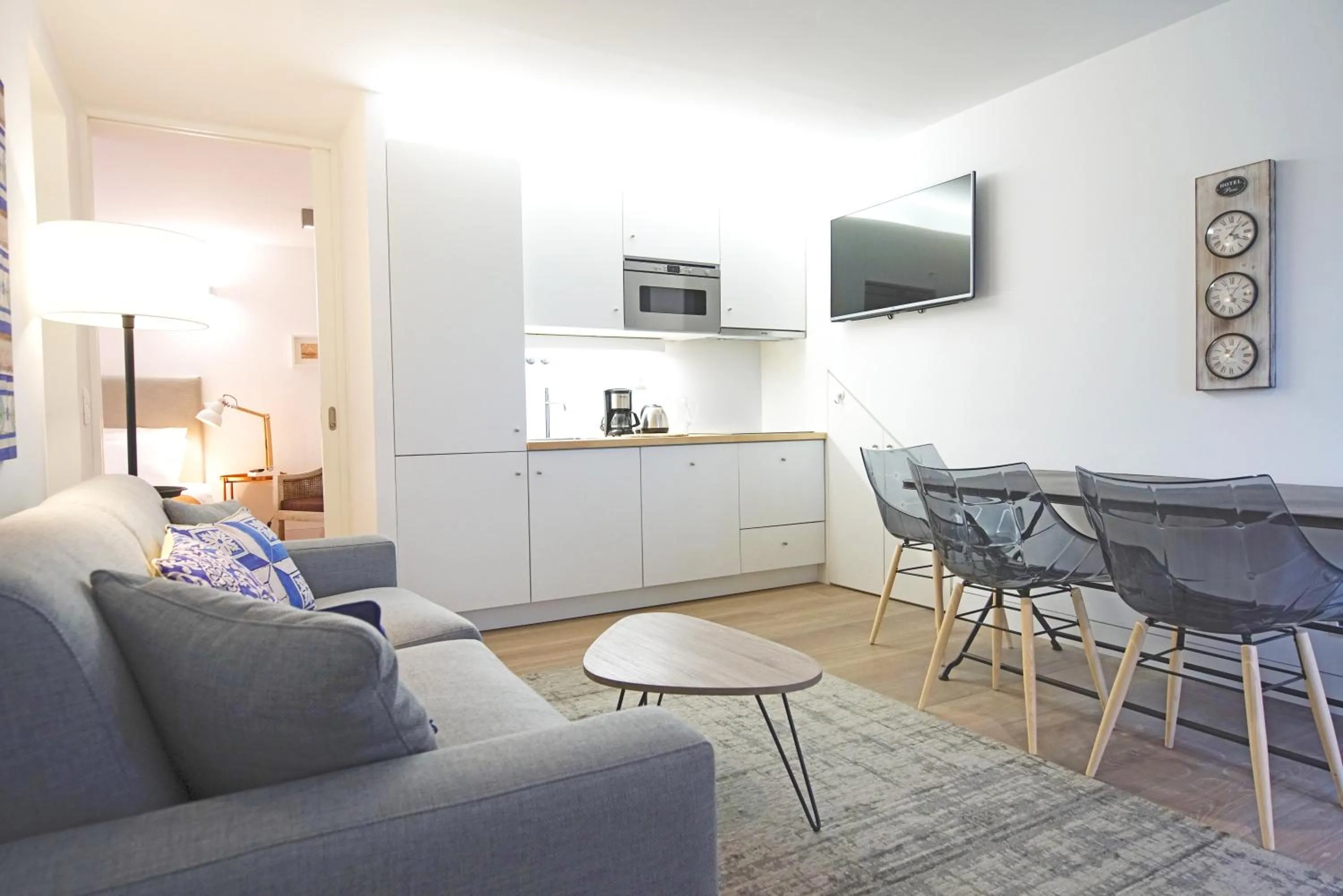 TV and multimedia in Alma Moura Residences