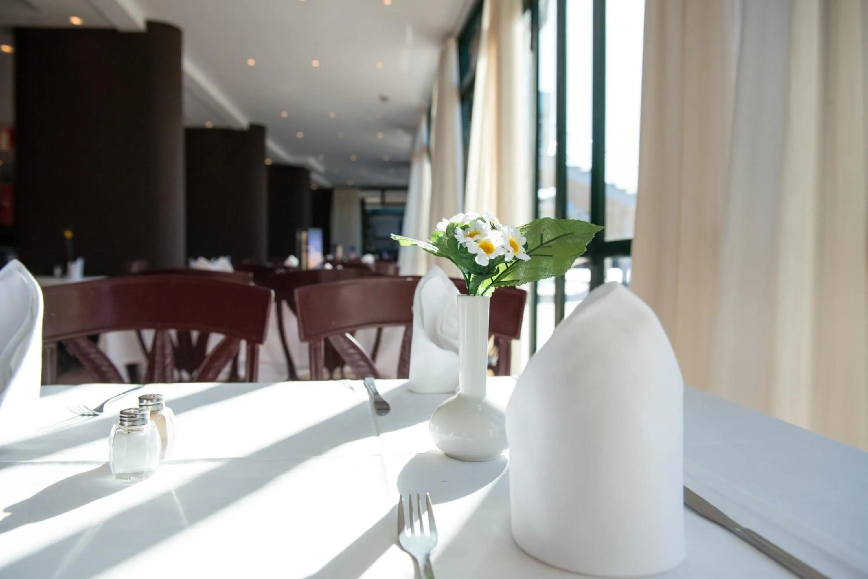 Restaurant/places to eat in HL Club Playa Blanca