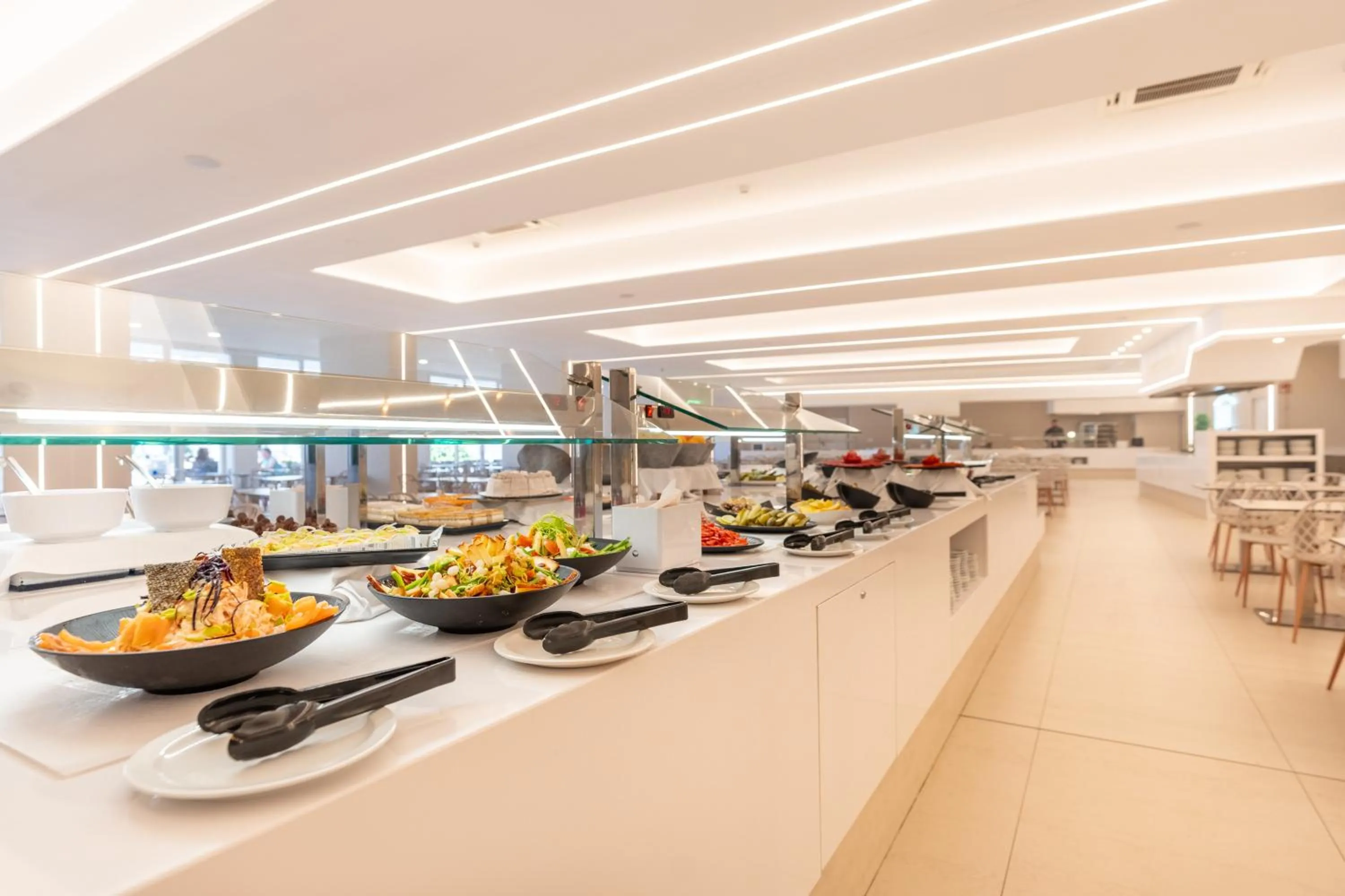 Restaurant/places to eat in HL Club Playa Blanca