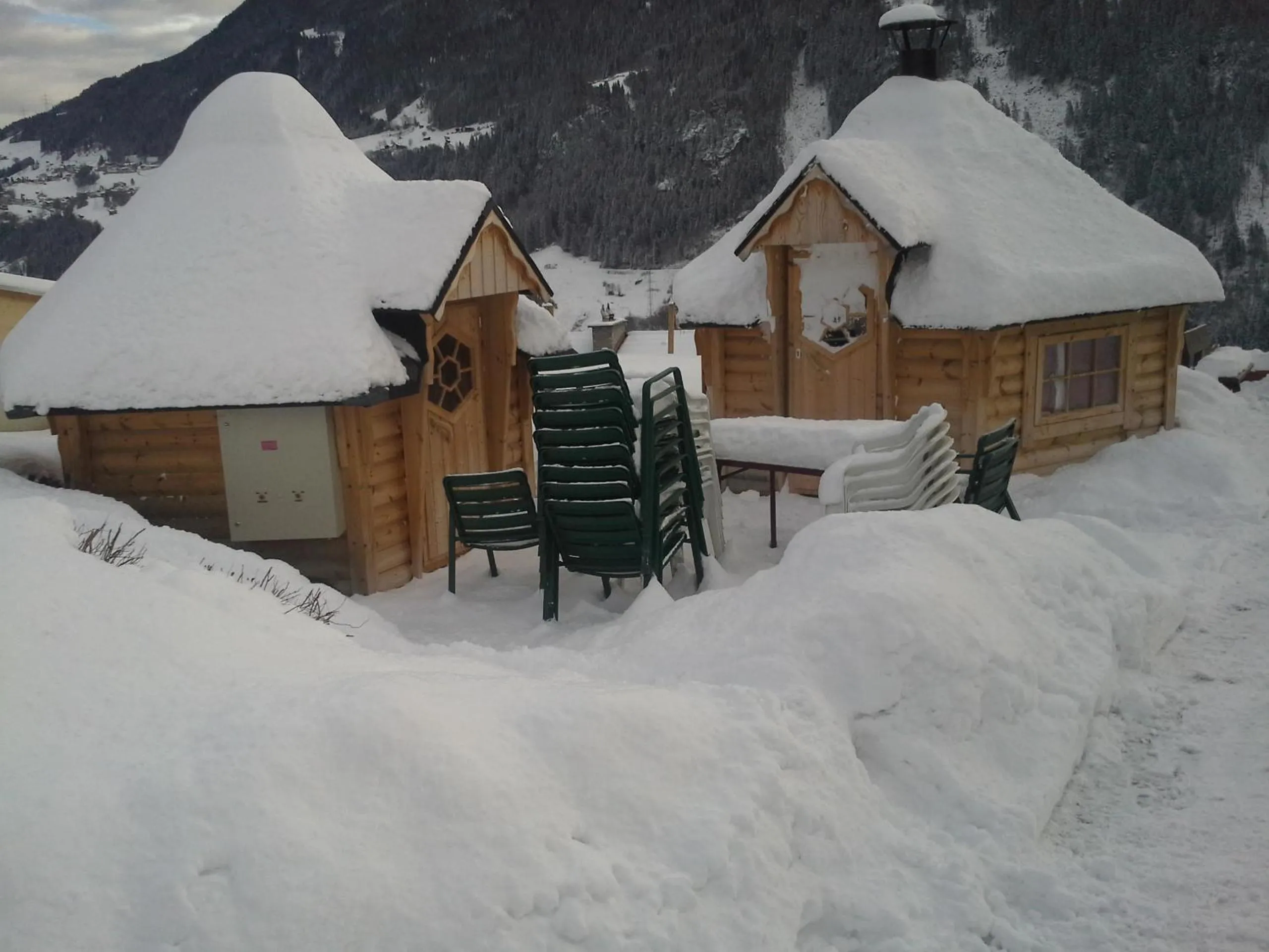 Patio in Hotel Pension Weiratherhof