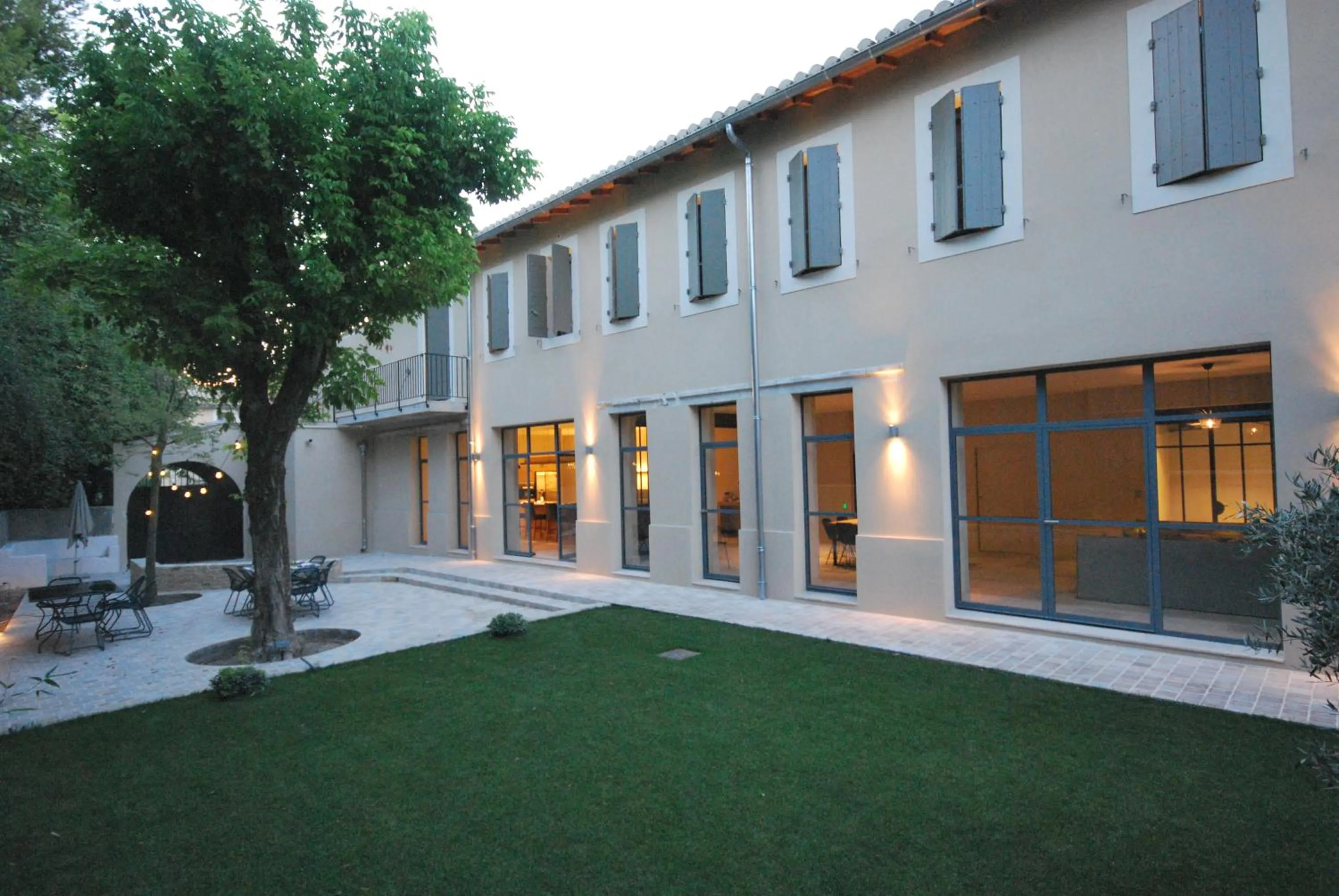 Property building in La Magnanerie de l'Isle B&B