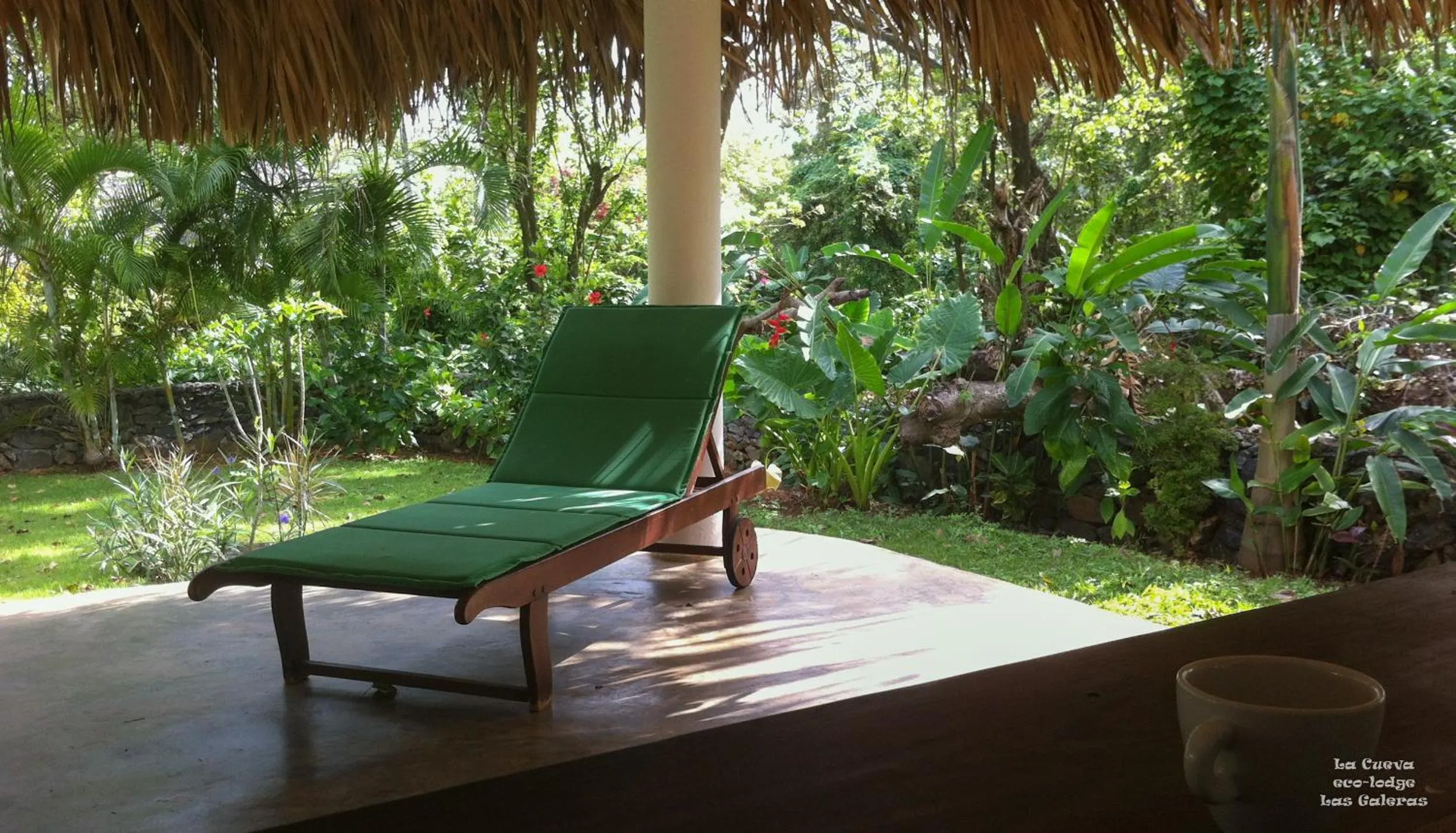 Garden in La Cueva Eco-Lodge