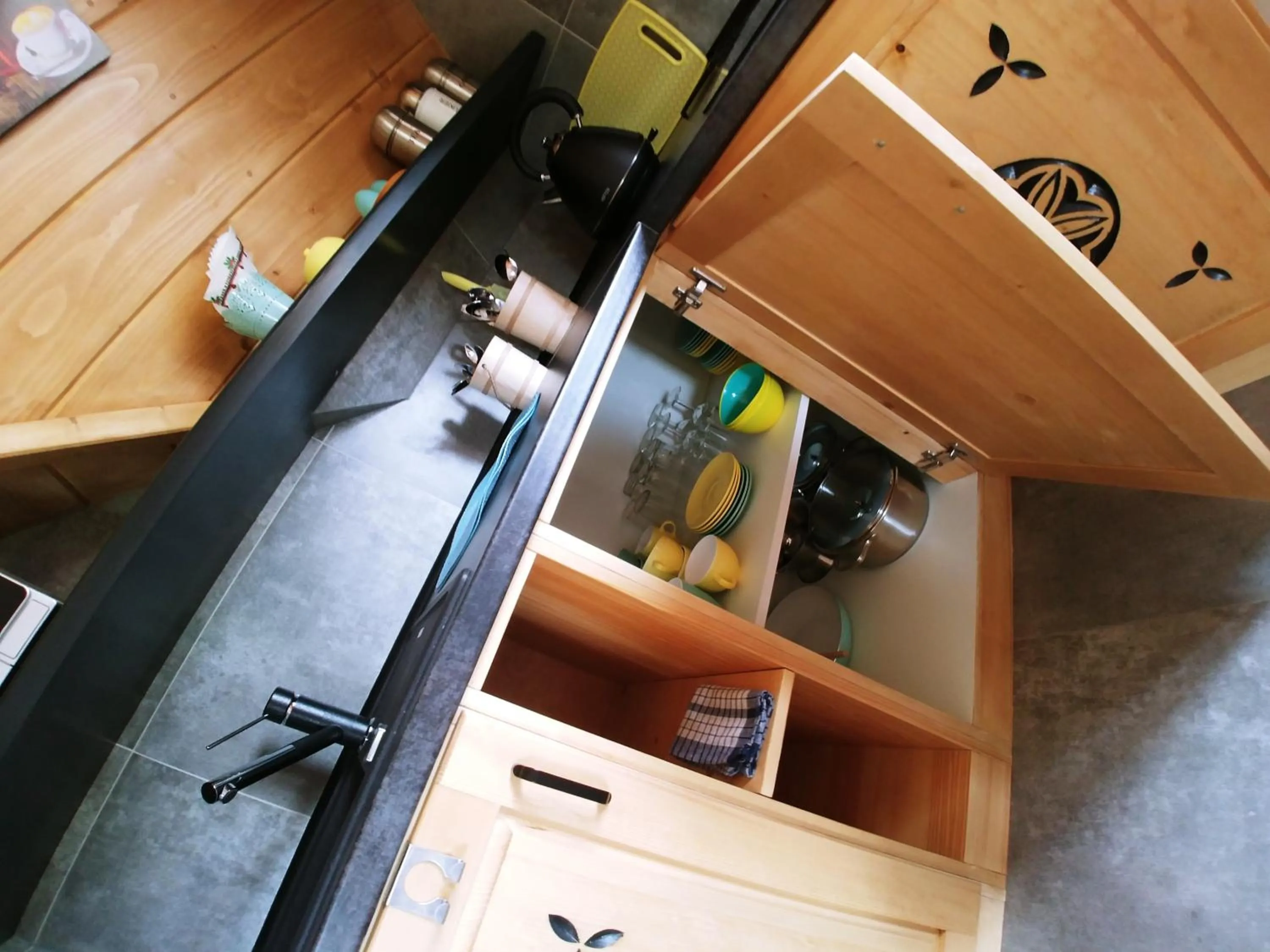 U Hani w pobliżu Gorący Potok i Termy