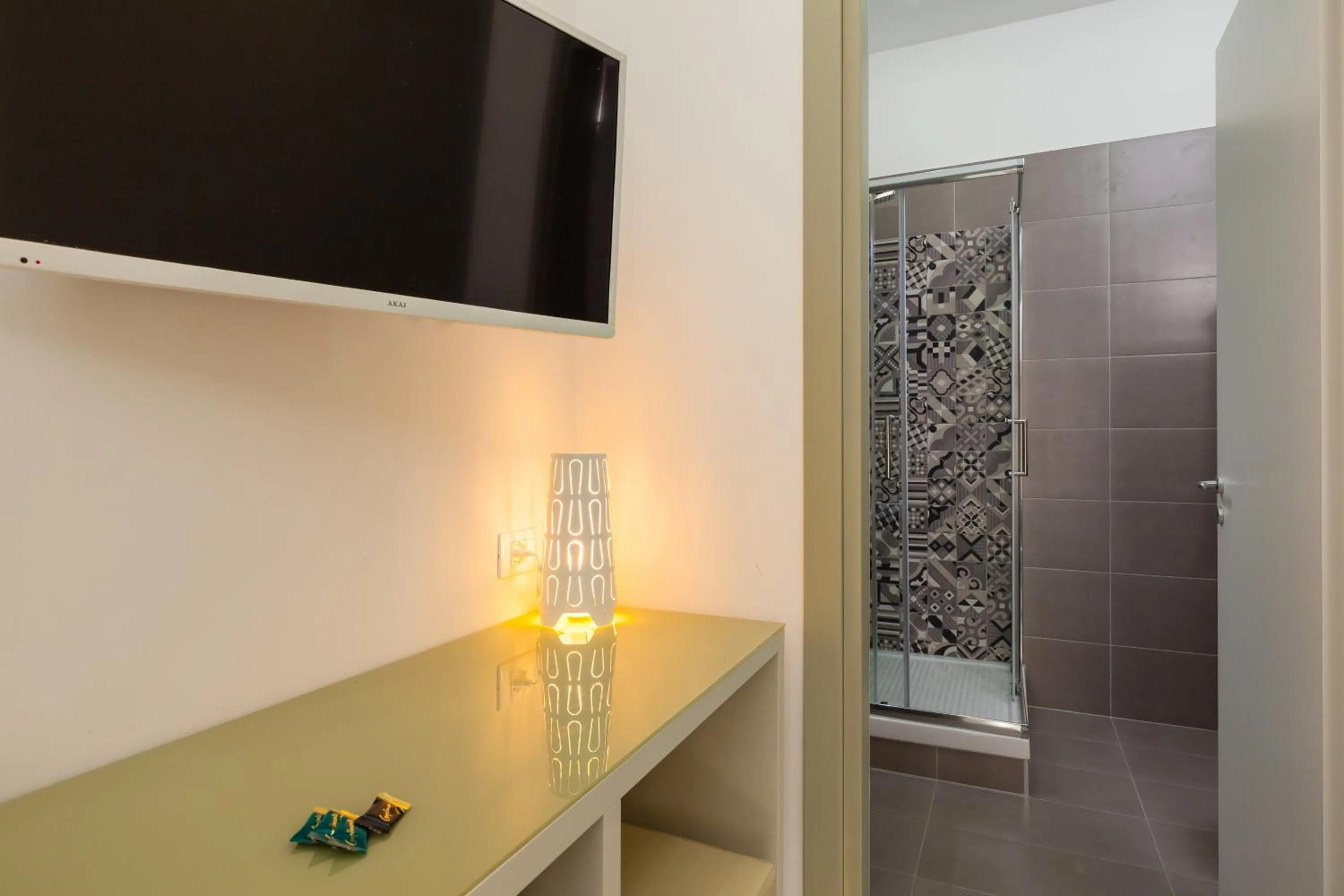 Photo of the whole room in Royal Art H Duomo - Napoli Centro, by ClaPa Group