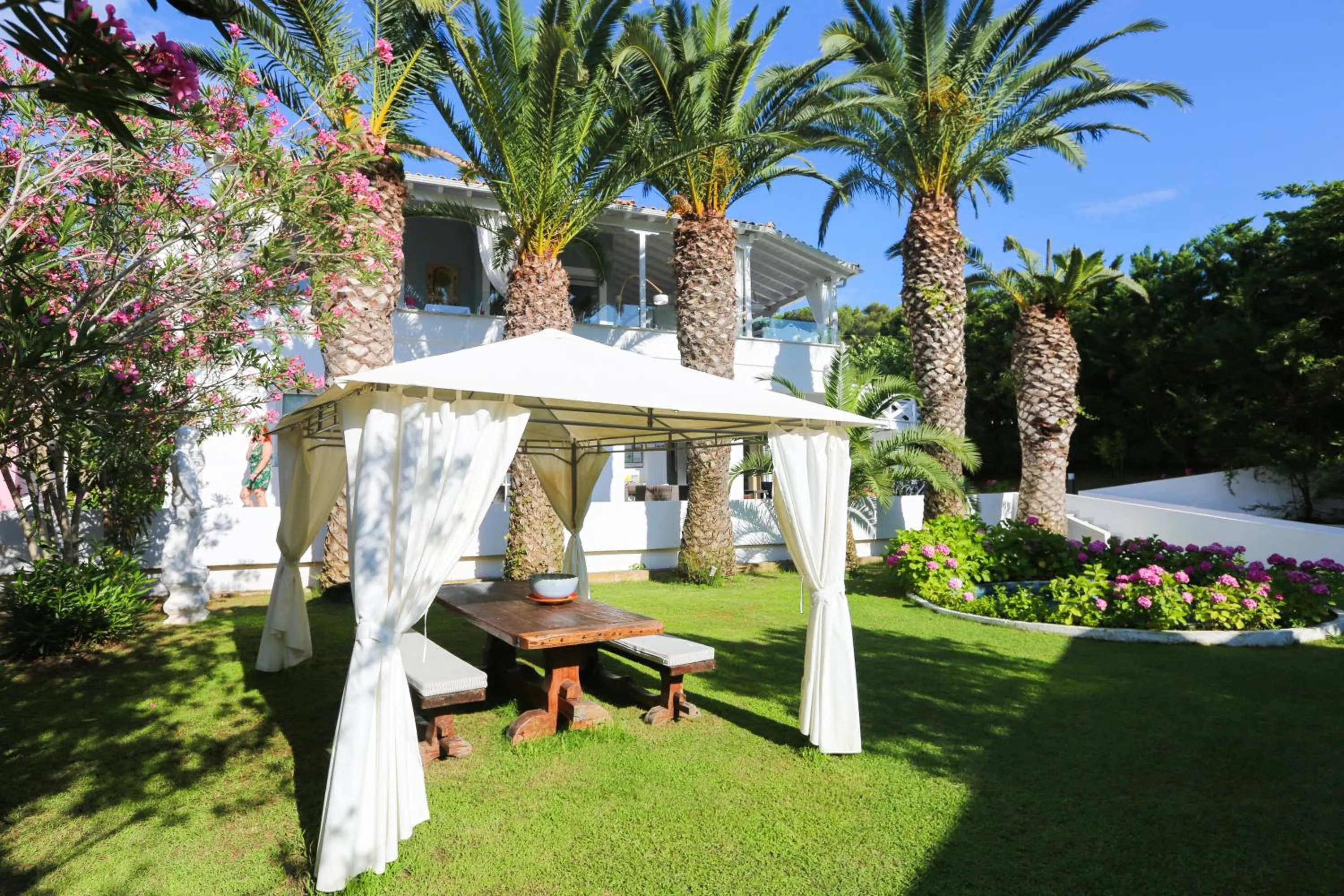 Garden in Mandraki Village Boutique Hotel