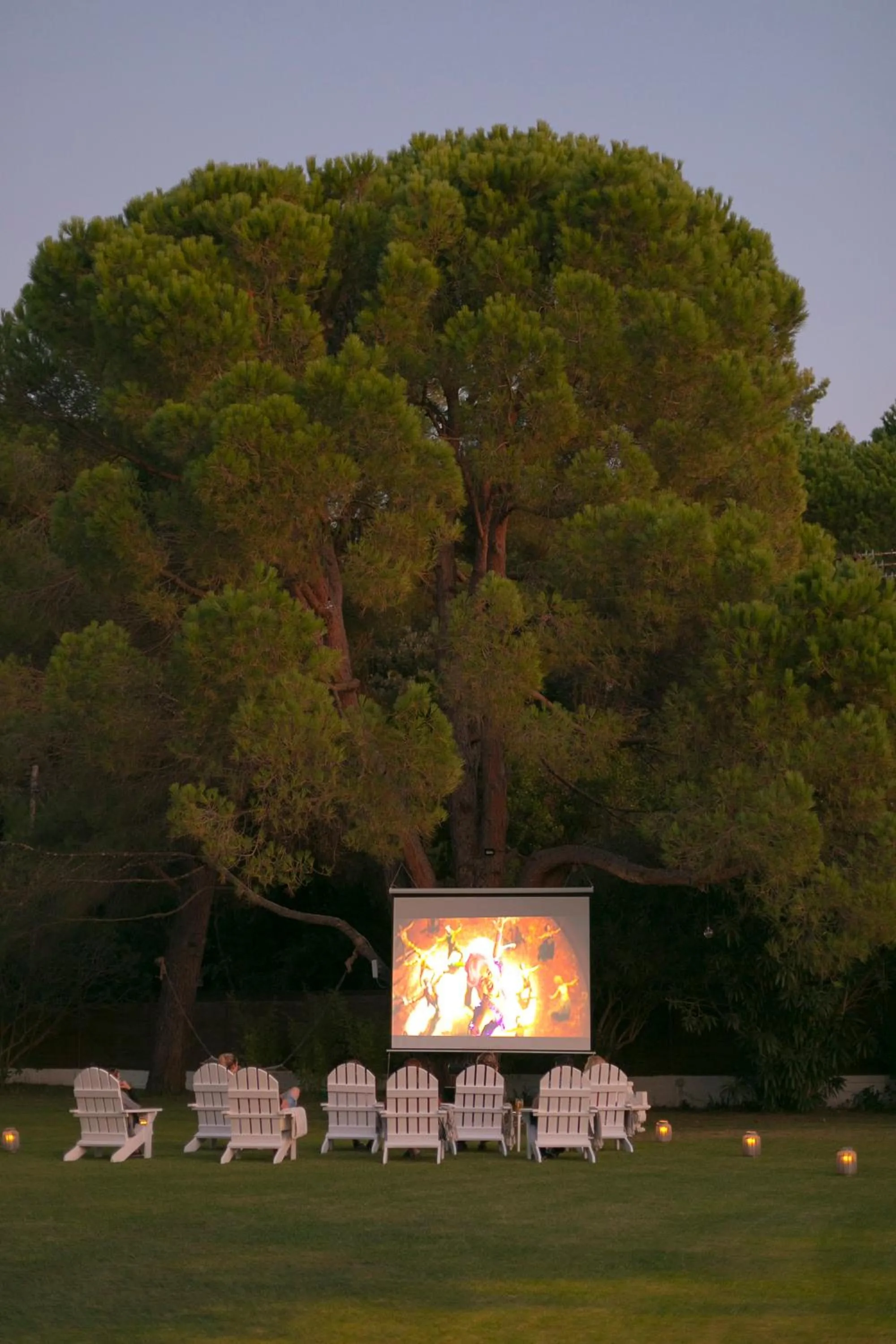 Evening entertainment in Mandraki Village Boutique Hotel