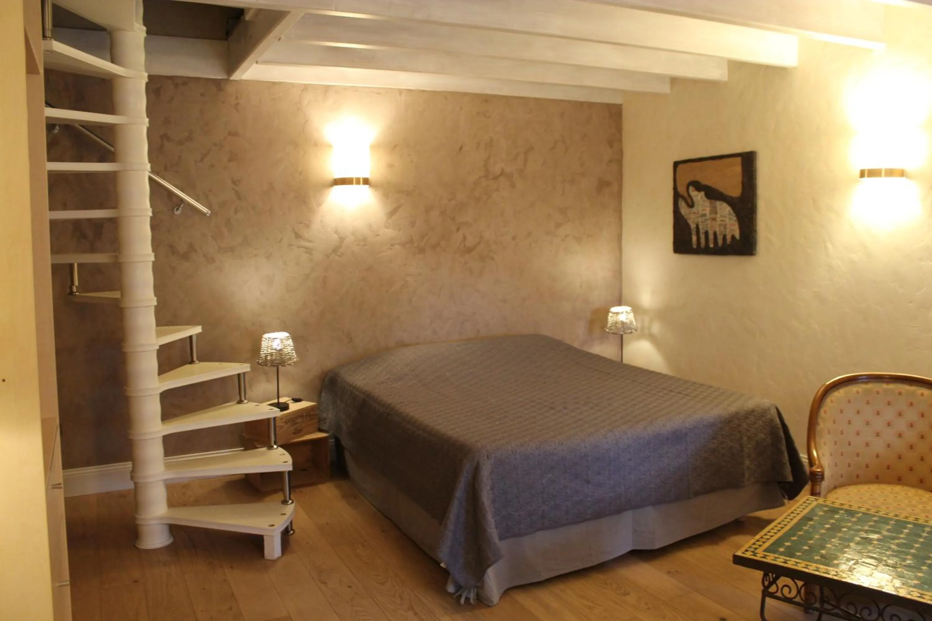 Two-Bedroom Apartment in Côté Chambres