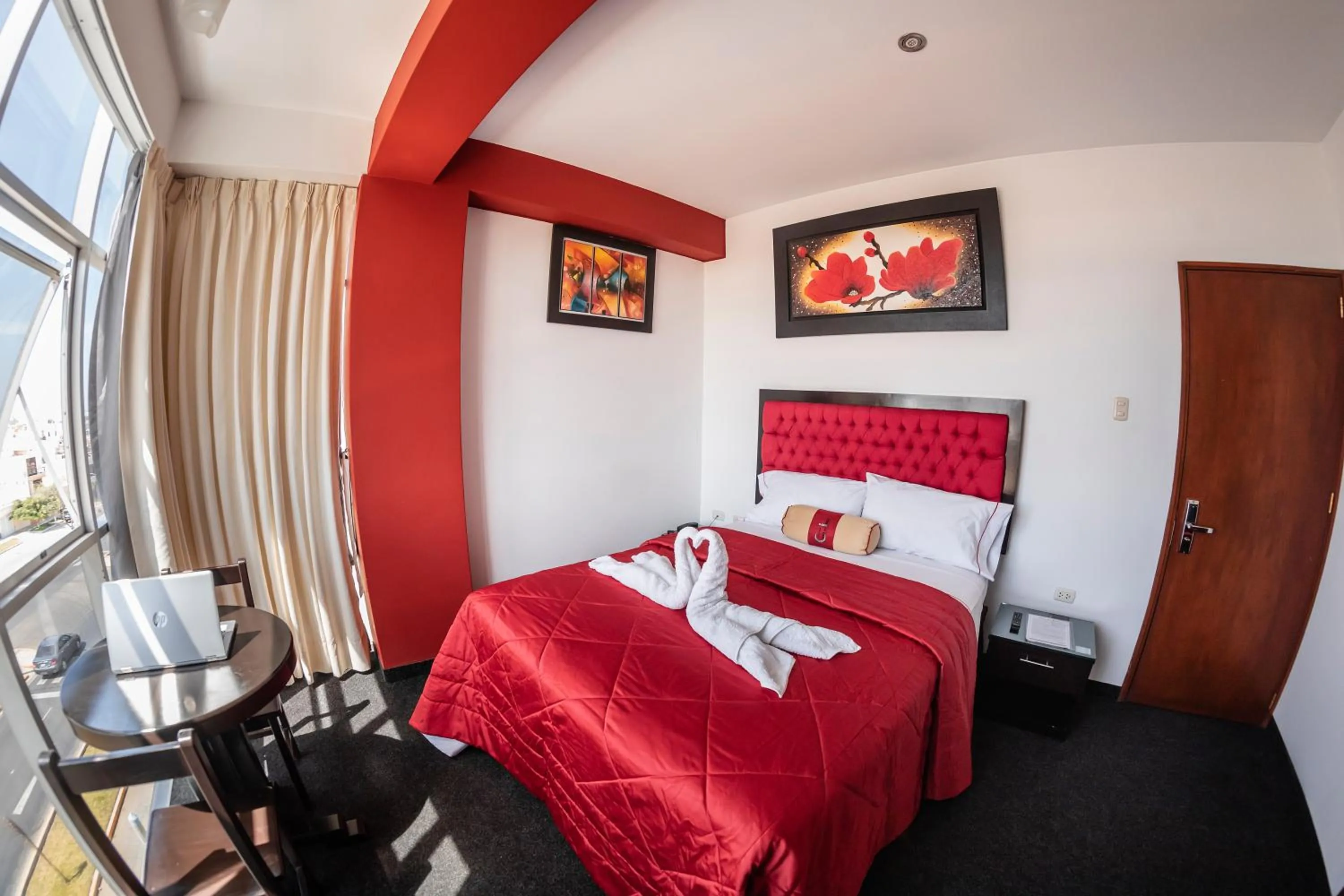 Bed in Costa Del Inka Hotel