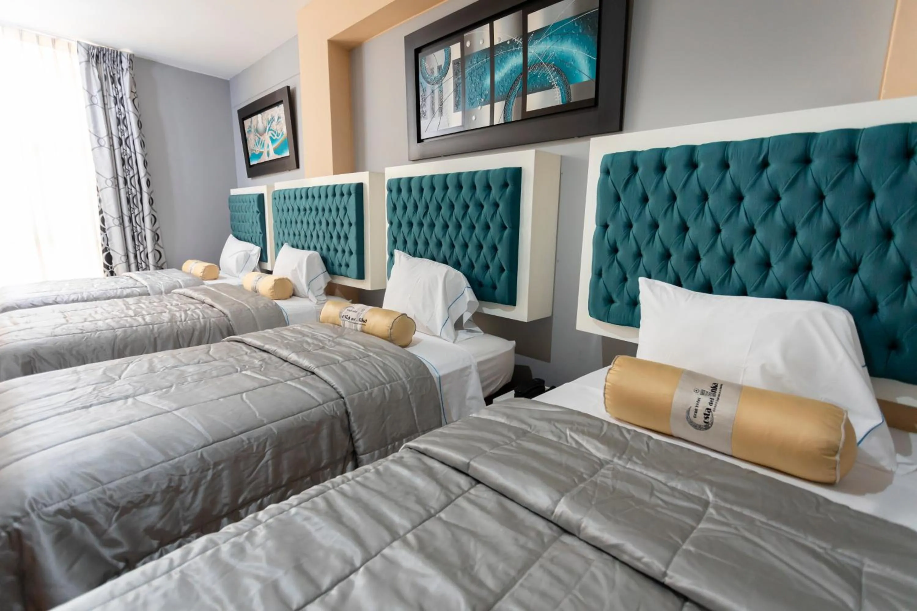 Street view, Bed in Costa Del Inka Hotel