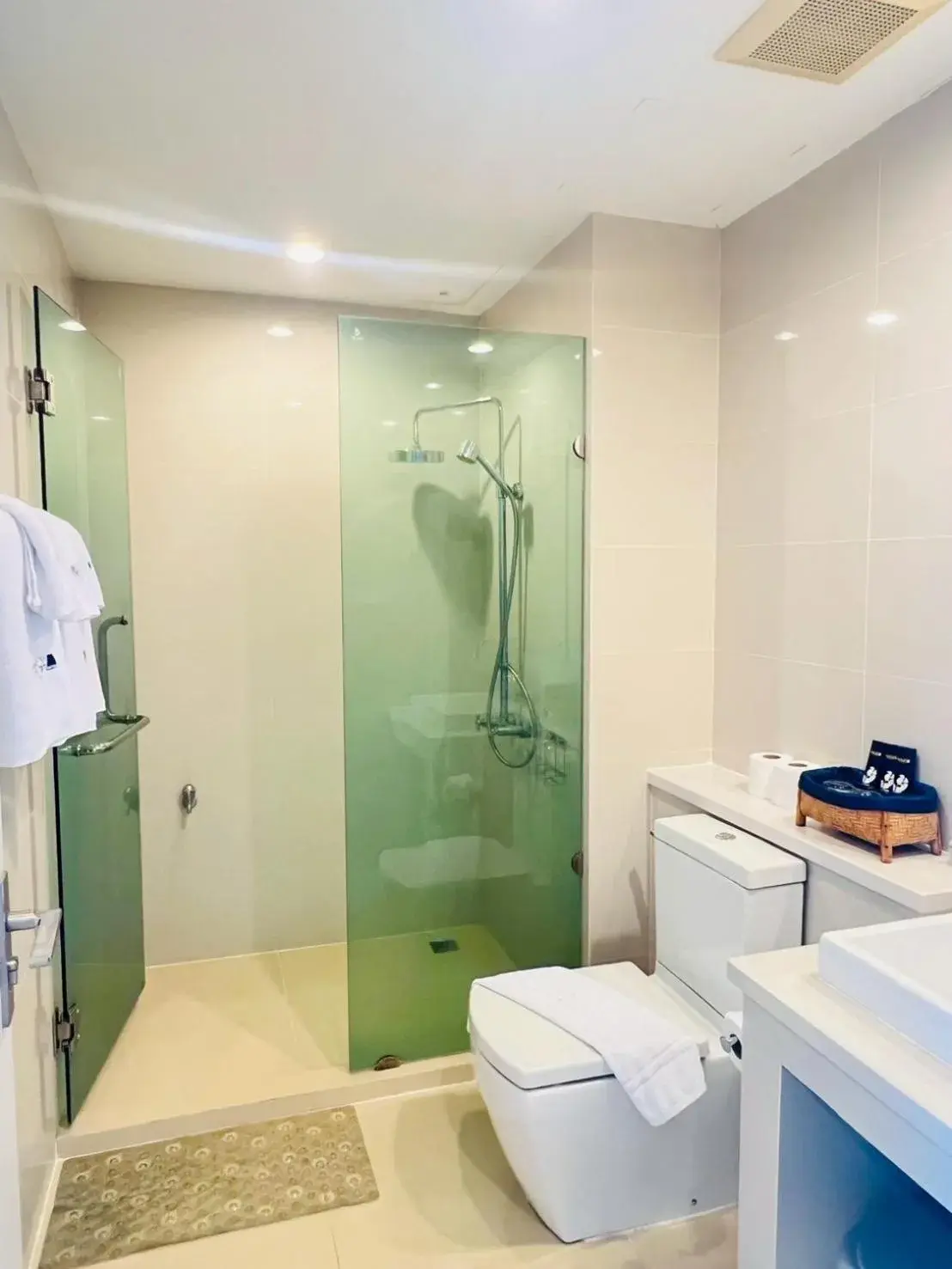 Bathroom in Harmony Resort Hotel Bathroom in Harmony Resort Hotel