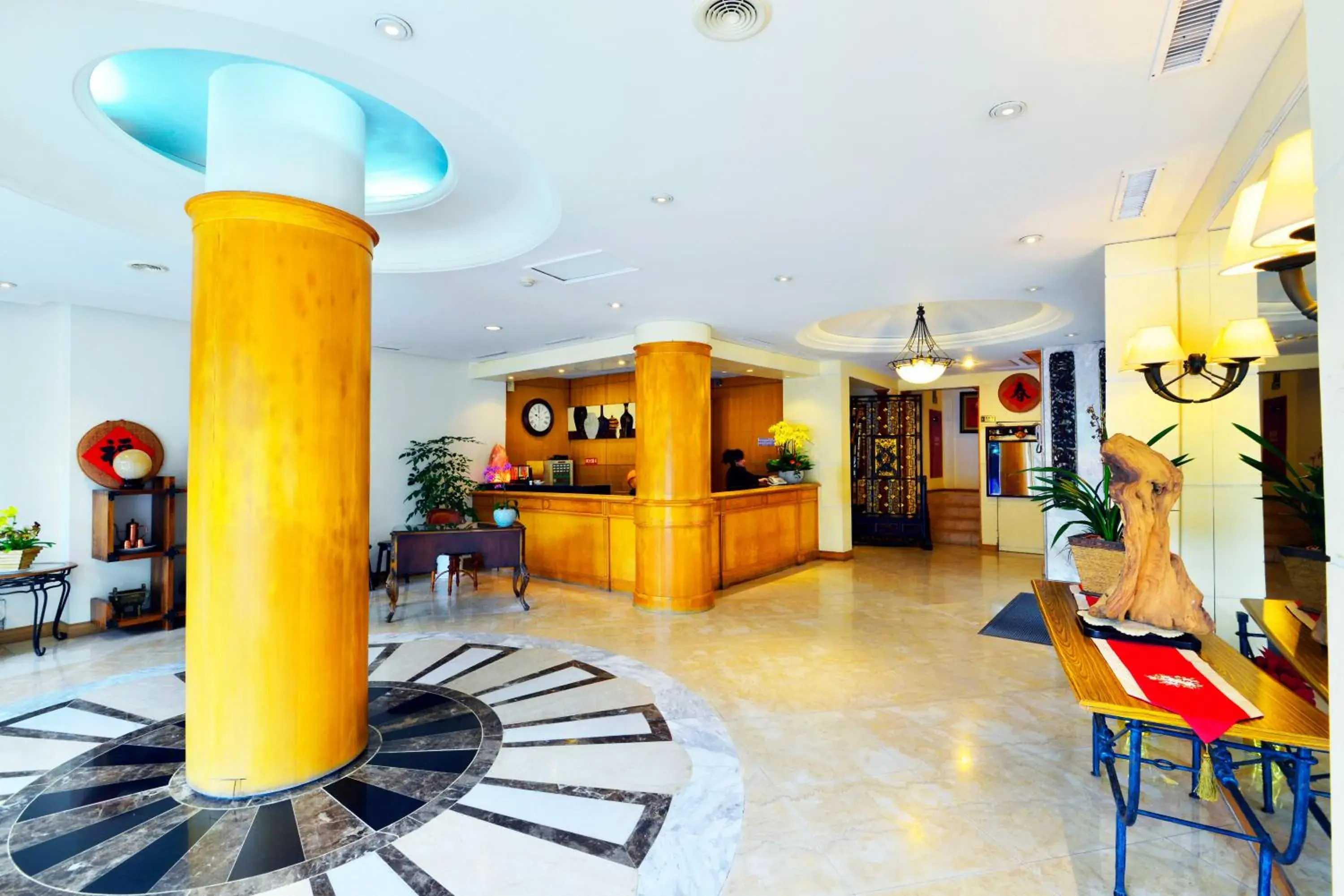 Lobby or reception in Apollo Hotel Lobby or reception in Apollo Hotel