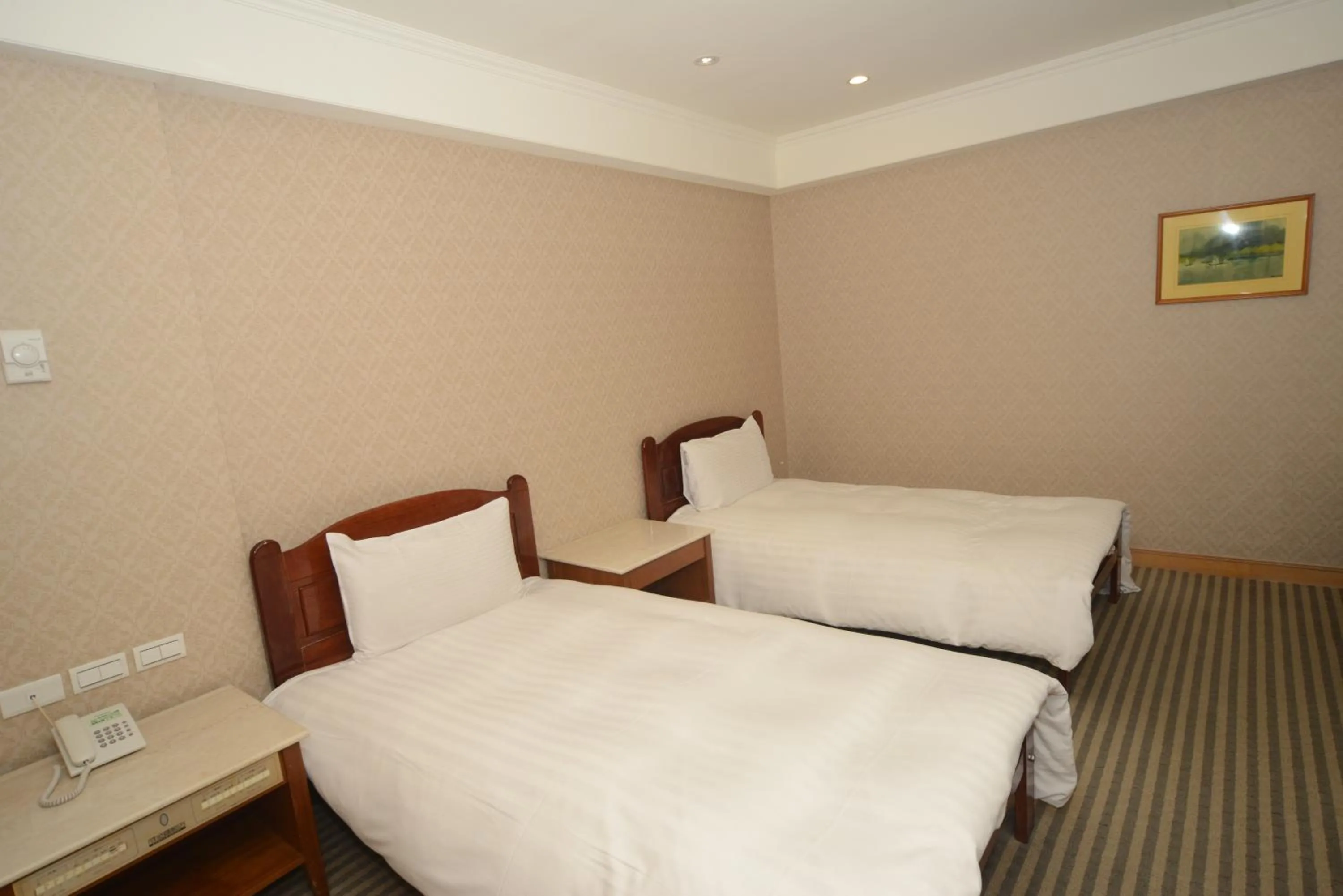Photo of the whole room, Bed in Apollo Hotel