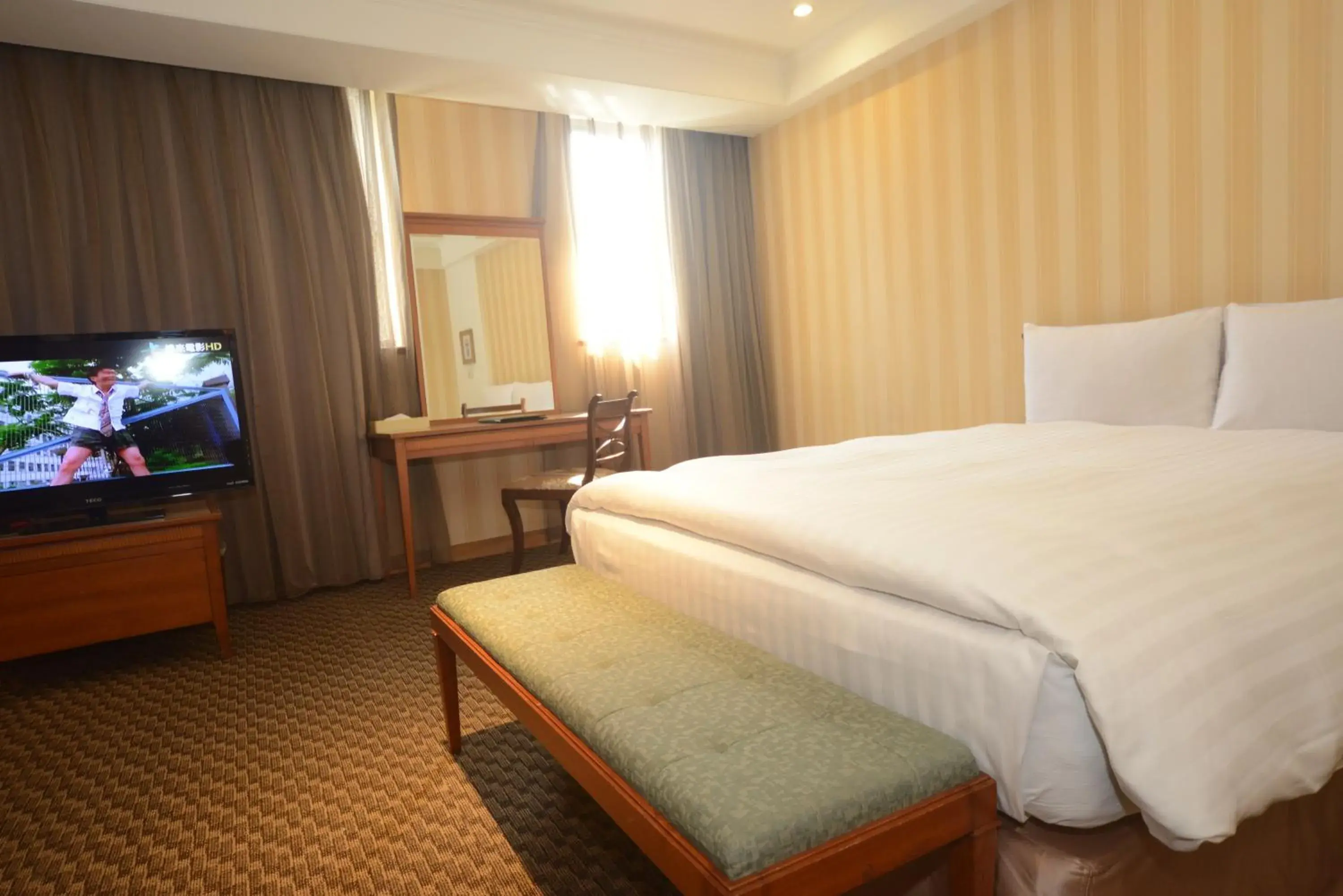 Photo of the whole room, Bed in Apollo Hotel Photo of the whole room, Bed in Apollo Hotel