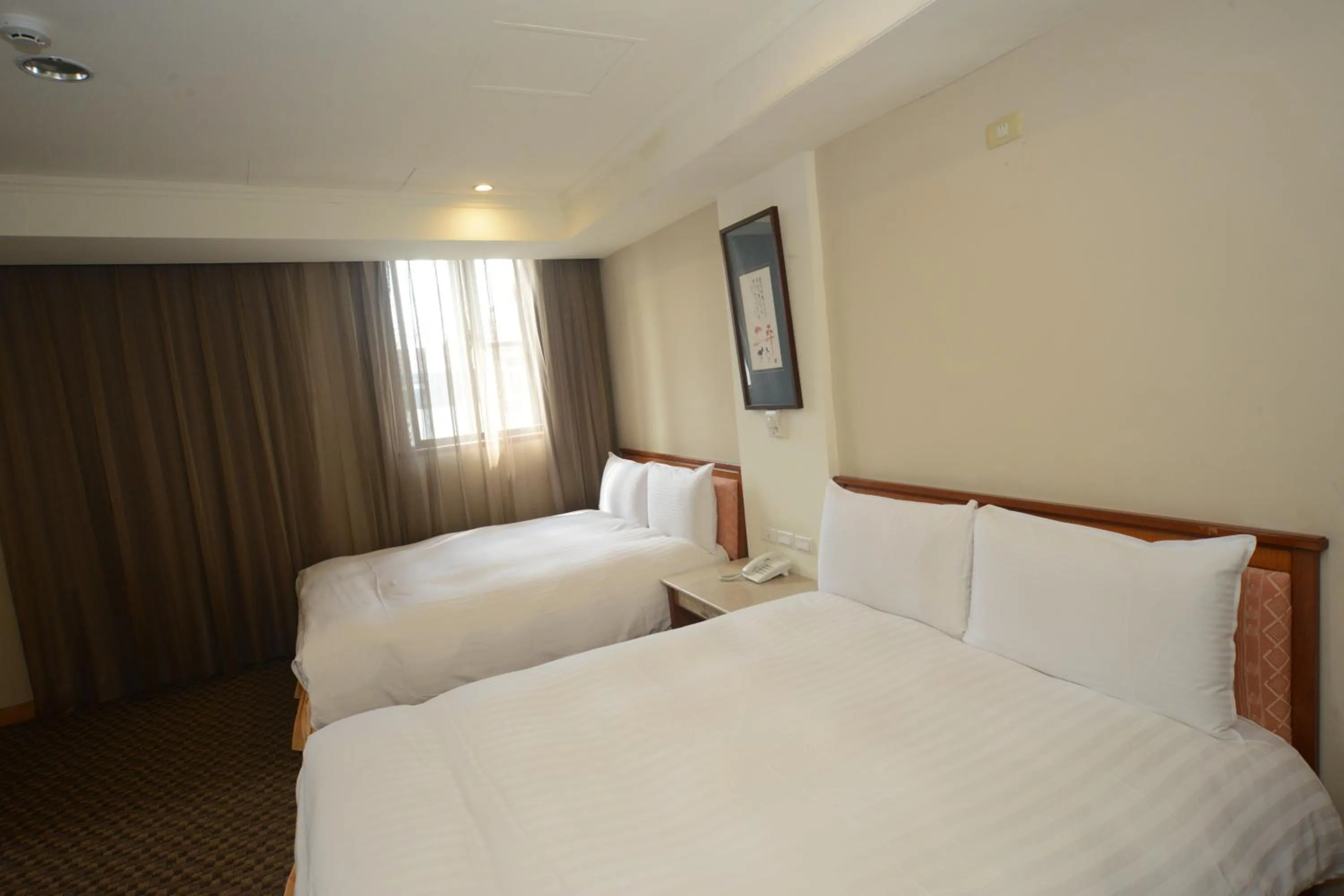 Photo of the whole room, Bed in Apollo Hotel