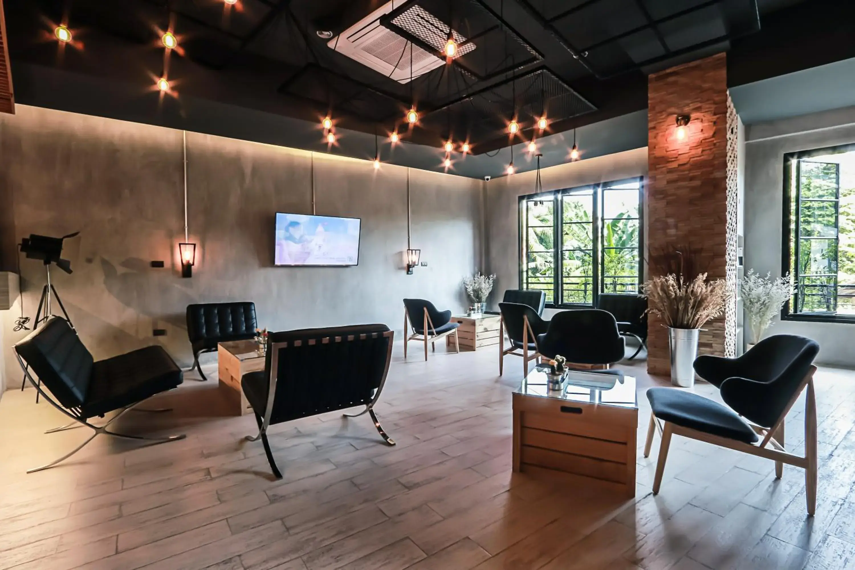 Lounge or bar in Get Zleep Premium Budget Hotel Lounge or bar in Get Zleep Premium Budget Hotel