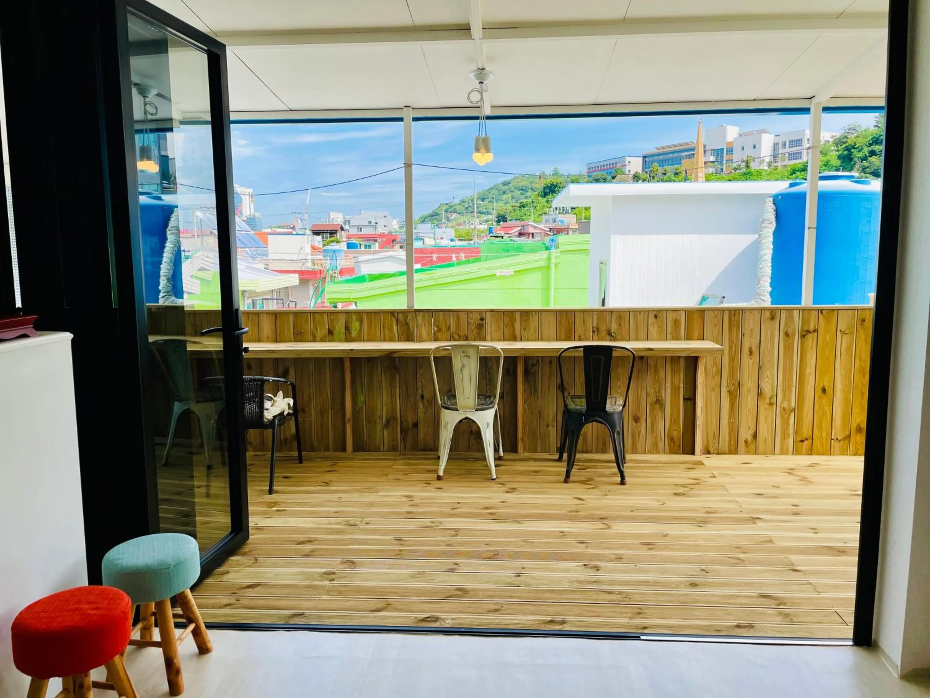 Balcony/Terrace in Backpackers In Yeosu