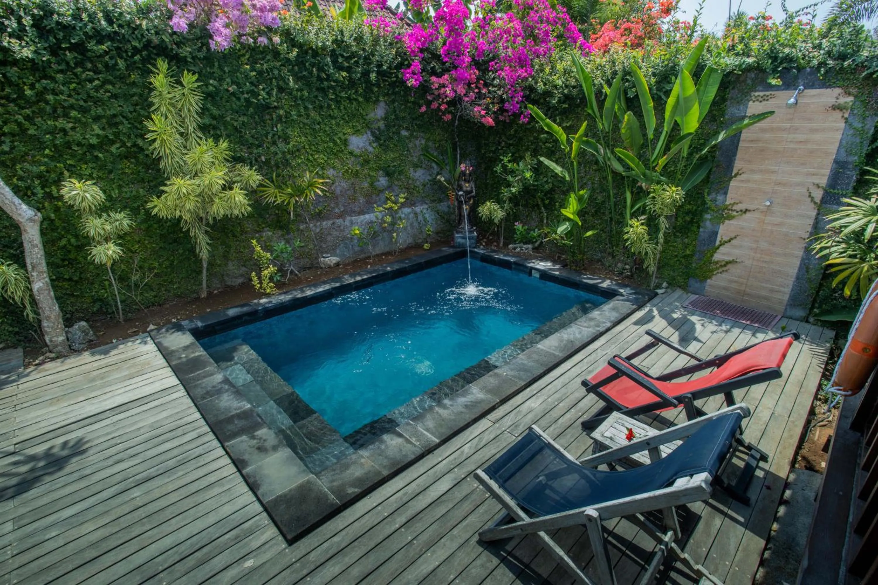 Sunset Garden Nusa Lembongan