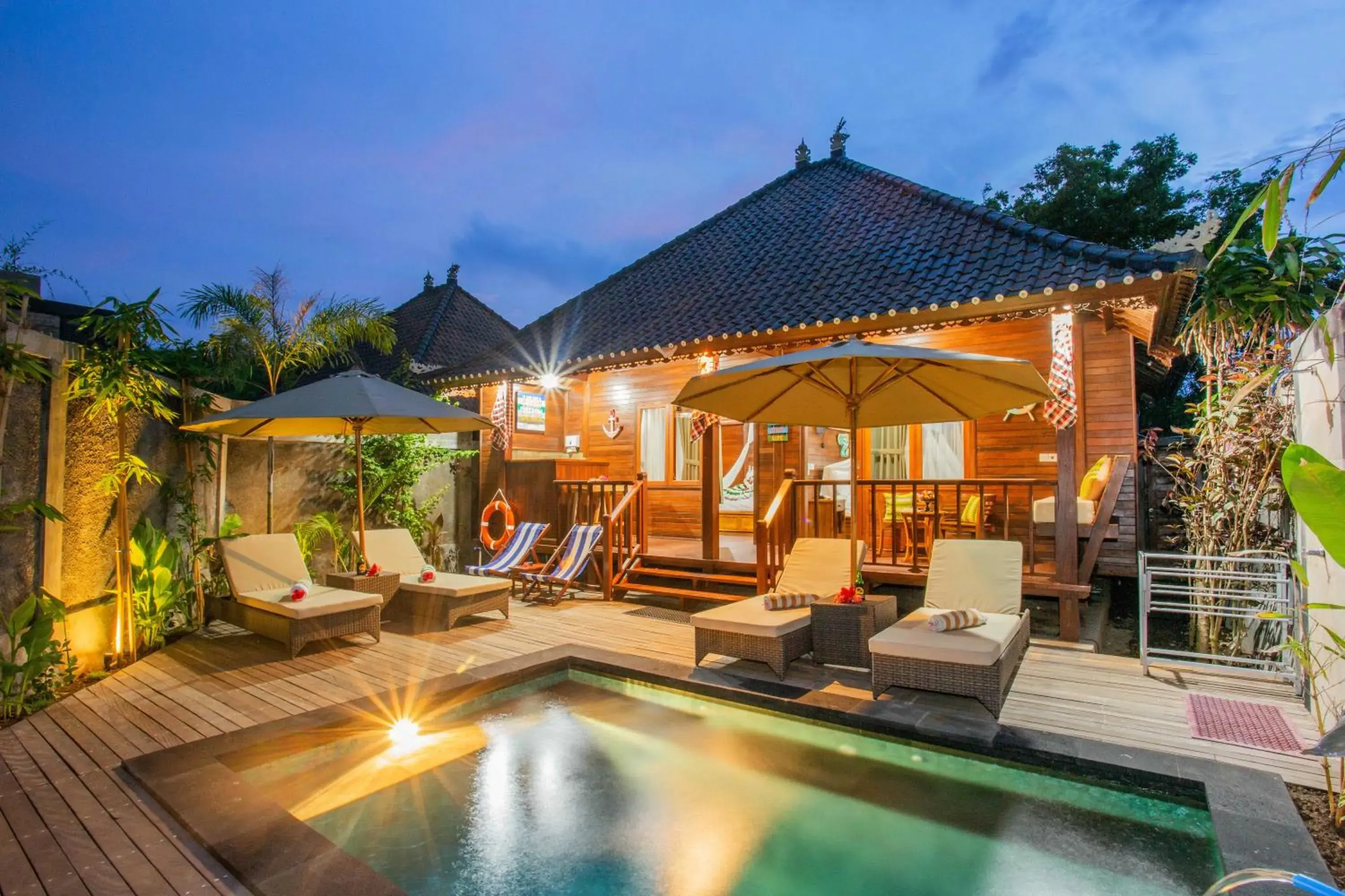 Two-Bedroom Villa with Private Pool in Sunset Garden Nusa Lembongan Two-Bedroom Villa with Private Pool in Sunset Garden Nusa Lembongan