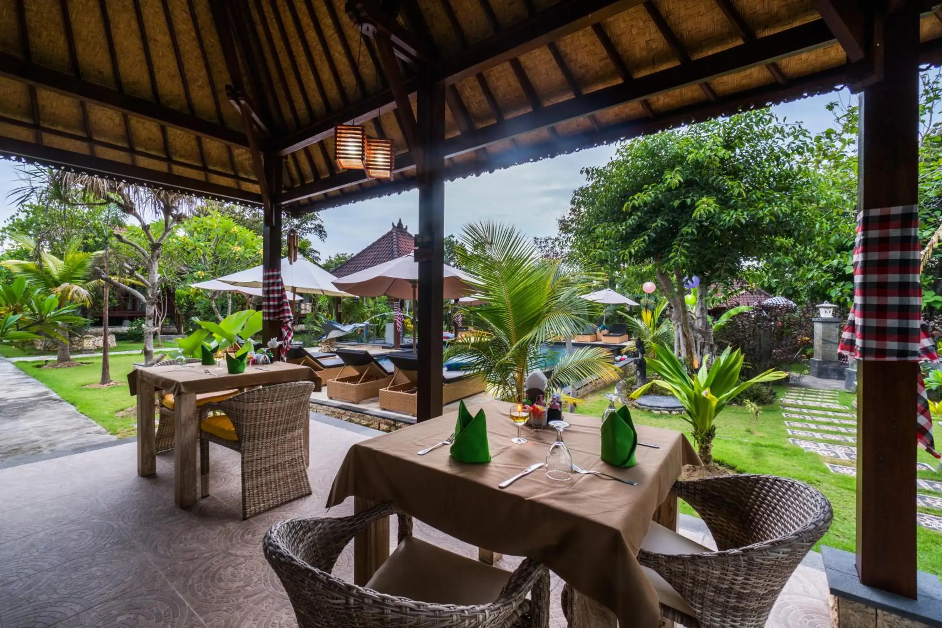 Restaurant/places to eat in Sunset Garden Nusa Lembongan Restaurant/places to eat in Sunset Garden Nusa Lembongan