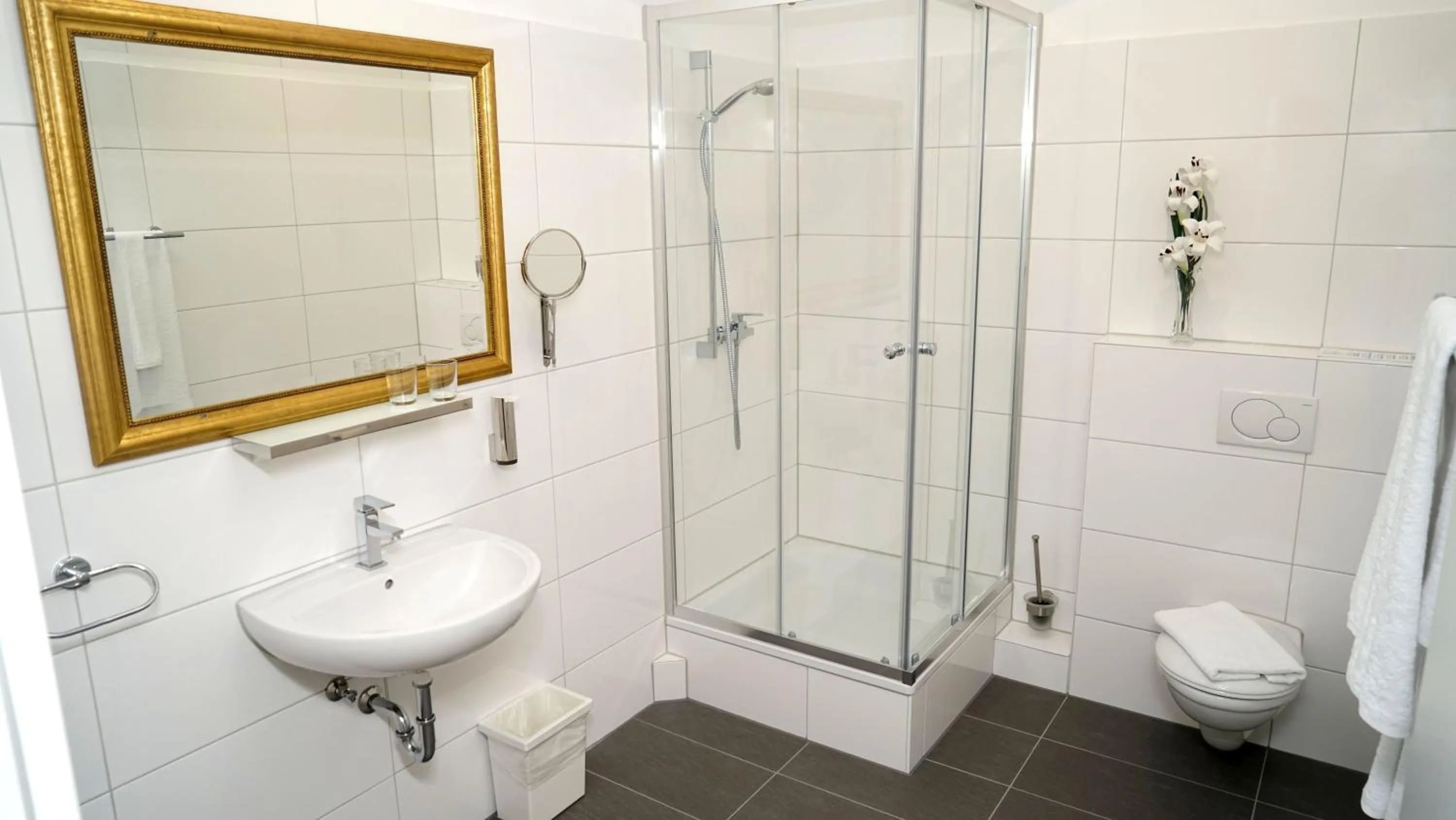 Bathroom in Hotel Class