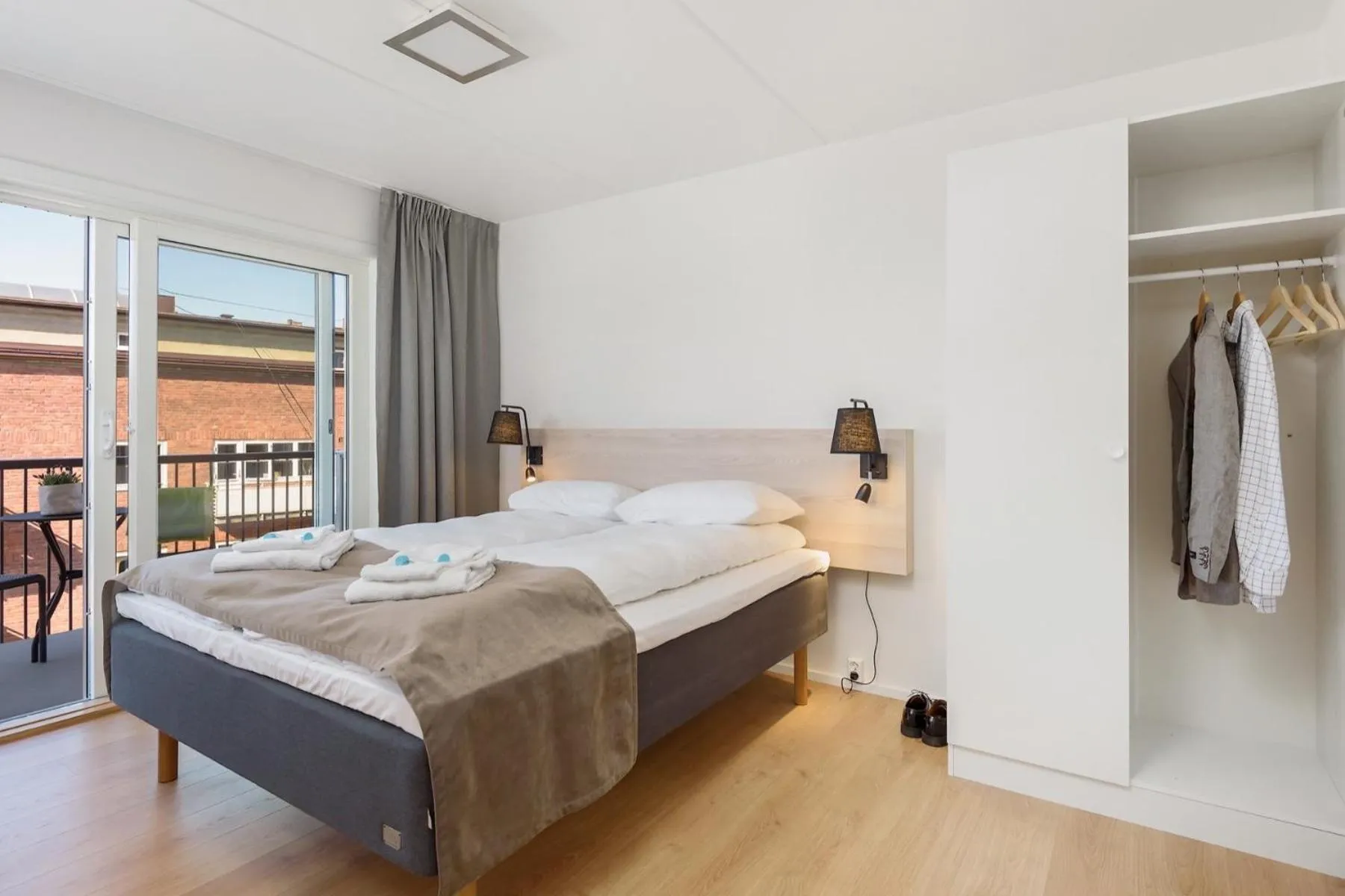 Bedroom, Bed in The Apartments Company - Majorstuen