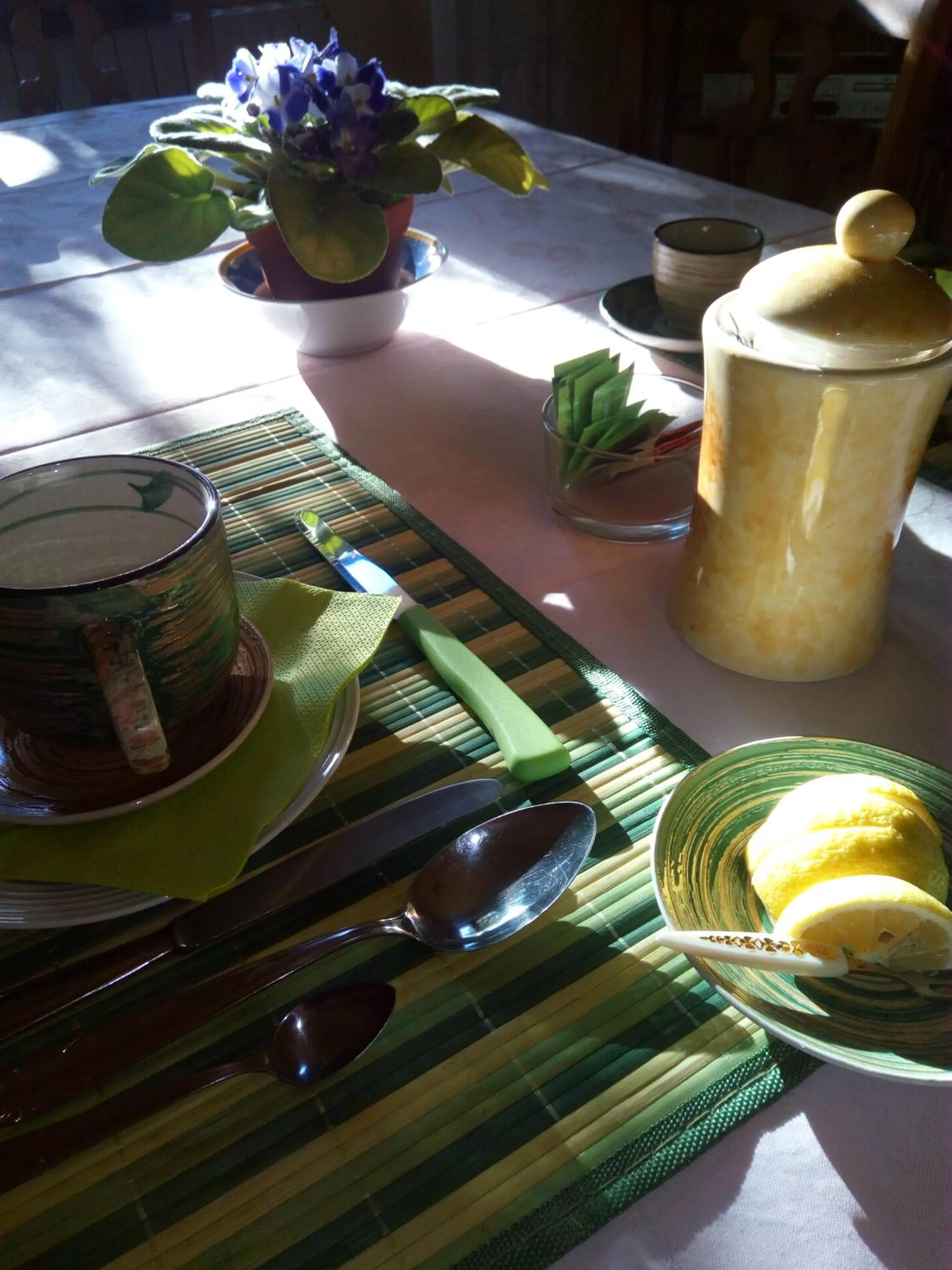 Food and drinks in B&B Domus Deiana