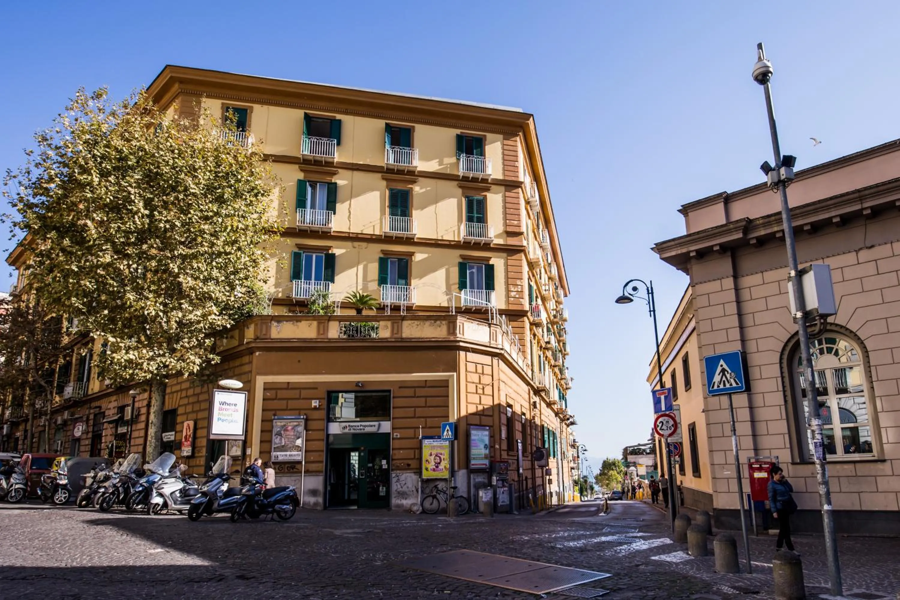 Parthenope Suite Rooms Vomero Vanvitelli a 2 min quartieri spagno via Toledo