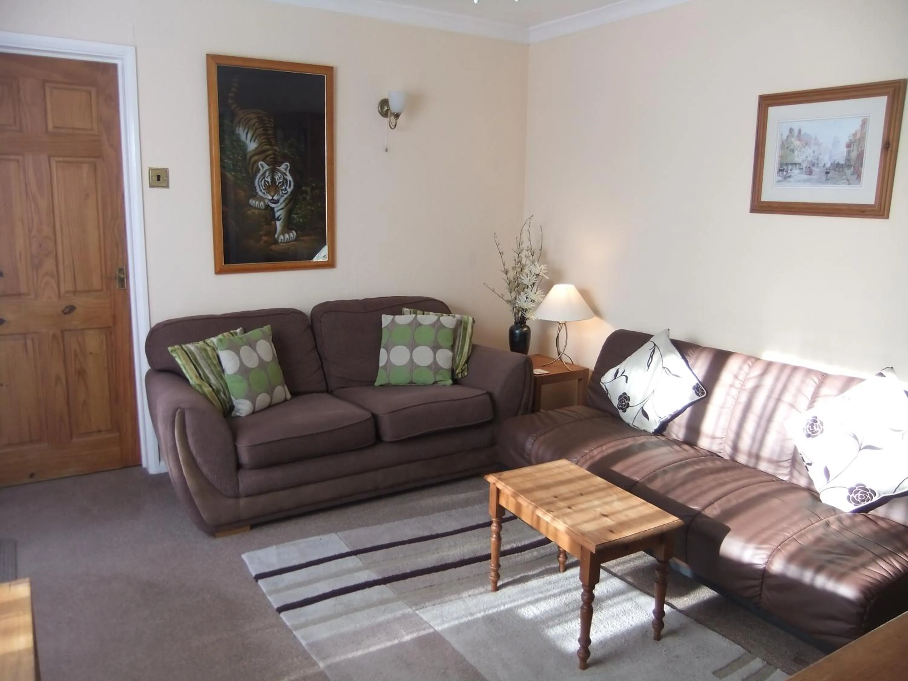 Living room in Sheephouse Manor