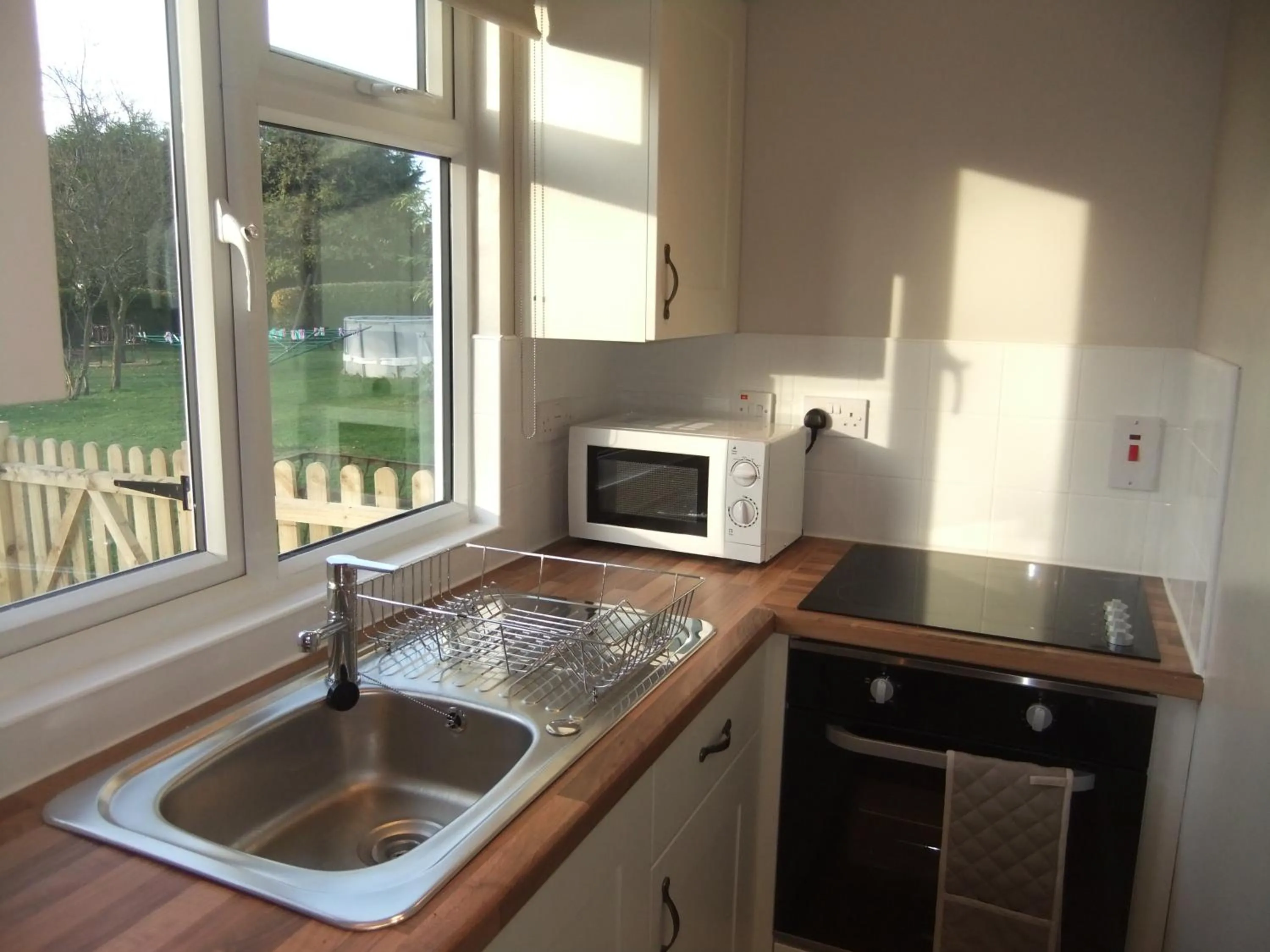 Kitchen or kitchenette in Sheephouse Manor
