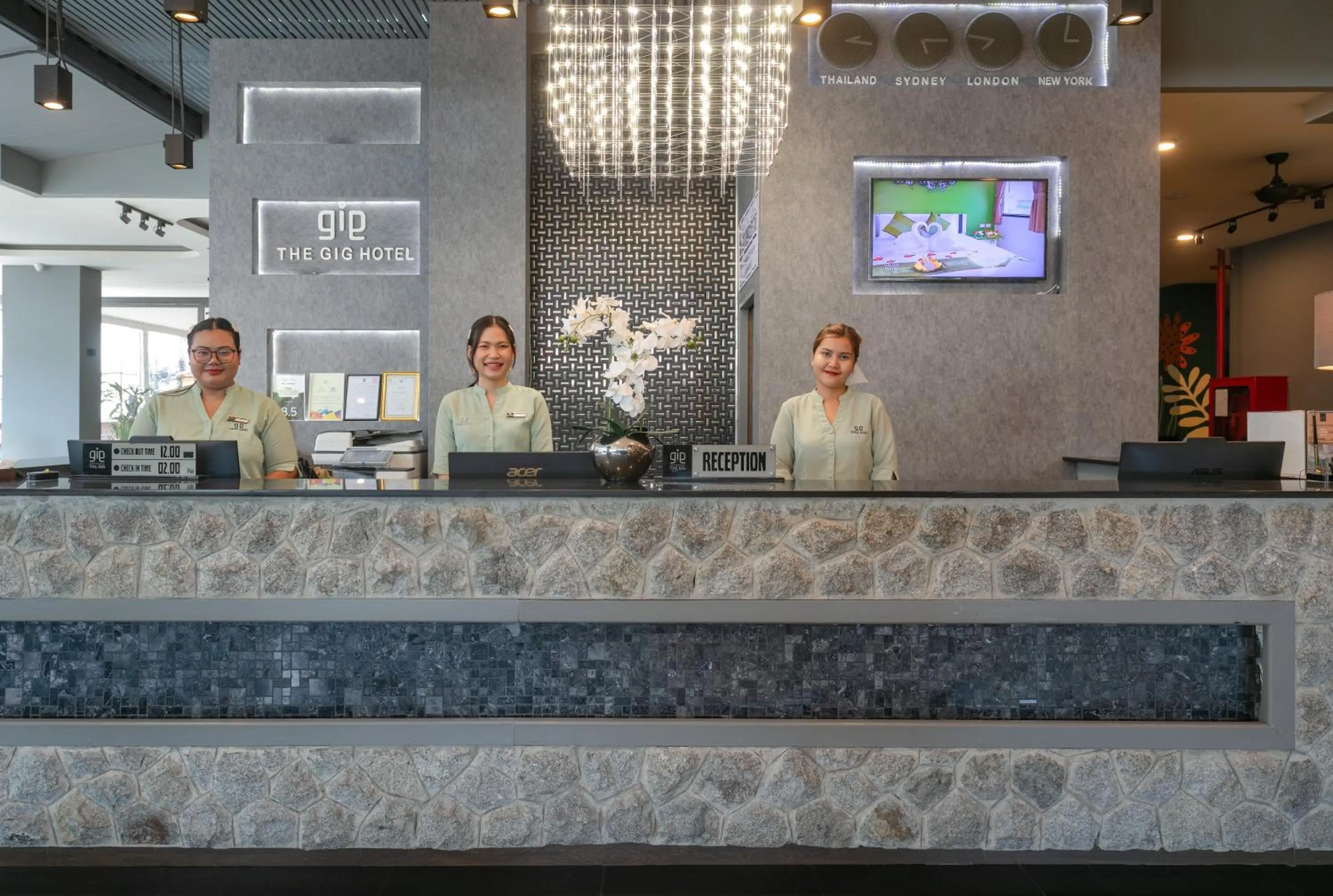 Lobby or reception in The Gig Hotel