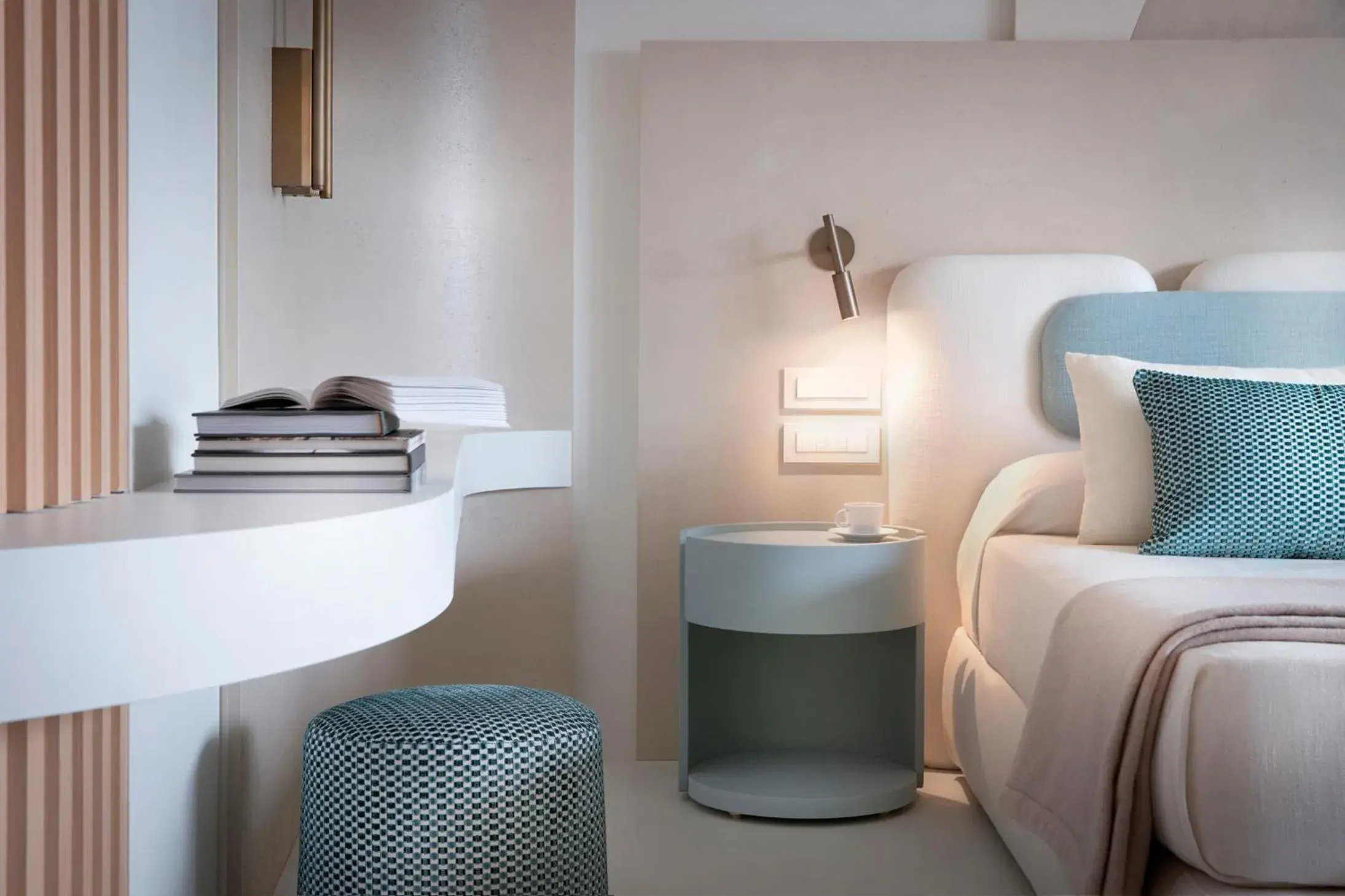 Junior Suite with Terrace - Annex in Hotel Byron Junior Suite with Terrace - Annex in Hotel Byron