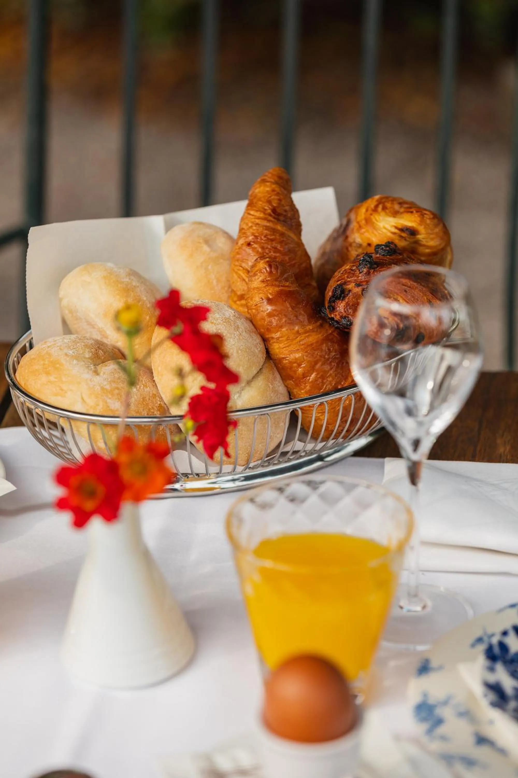 Food and drinks in De Lindenhoeve Boutique Hotel