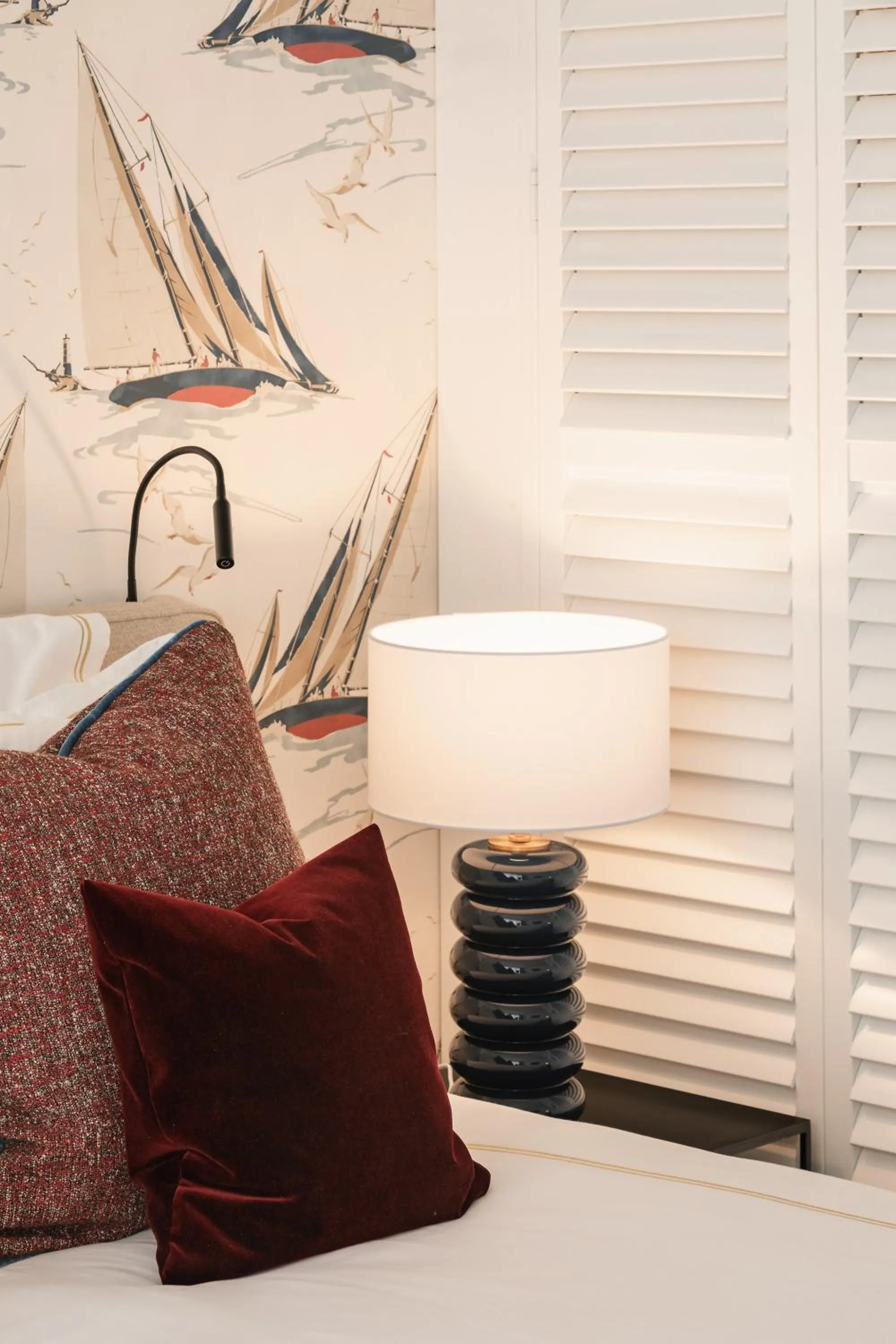 Bed in De Lindenhoeve Boutique Hotel