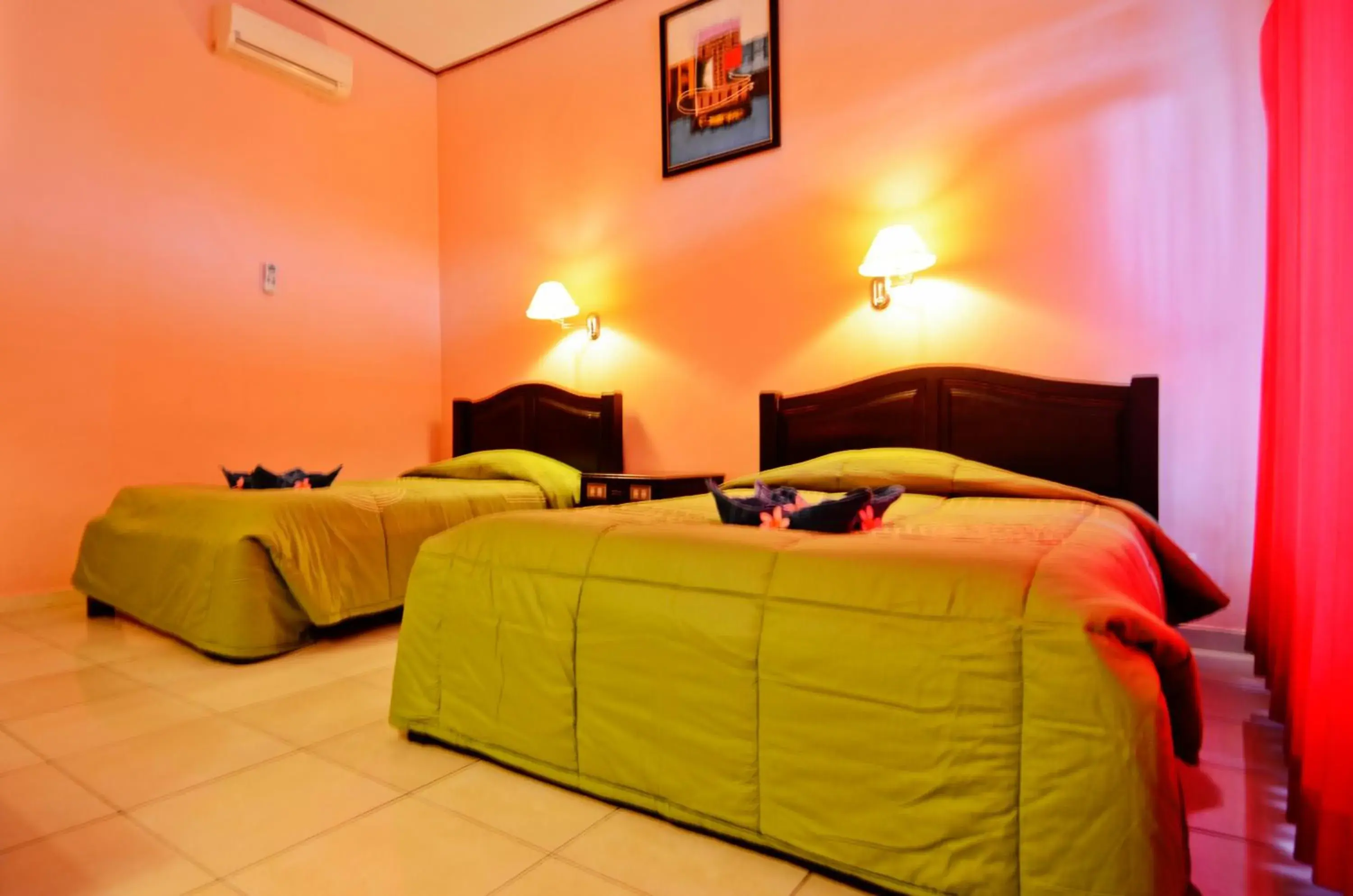 Bedroom, Bed in Pesona Beach Inn