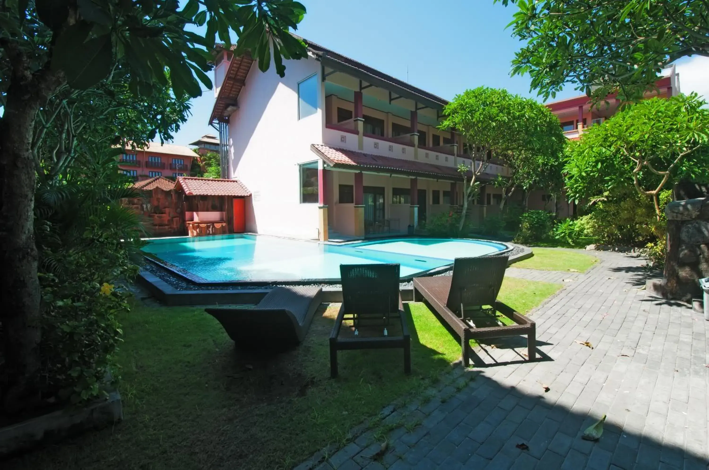 On site, Swimming Pool in Pesona Beach Inn