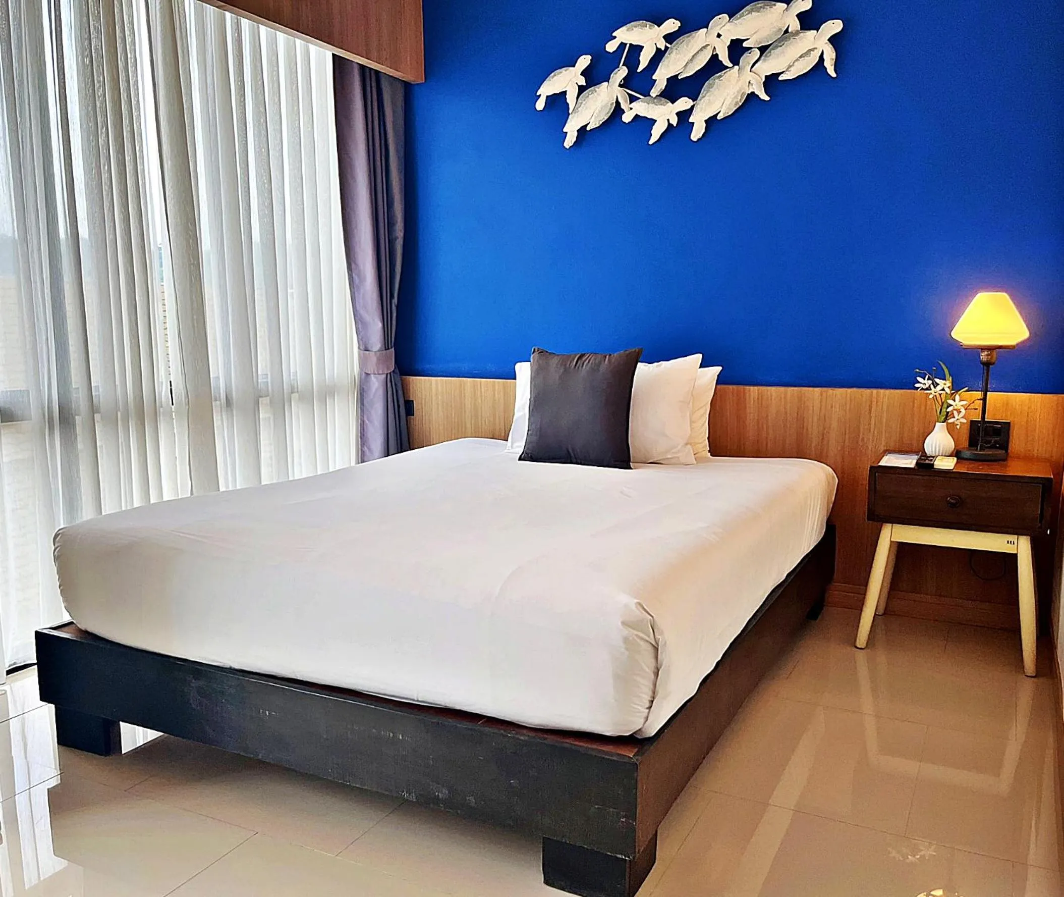 Bed in The Sixteenth Naiyang Beach Hotel- Free Schedule Airport Shuttle