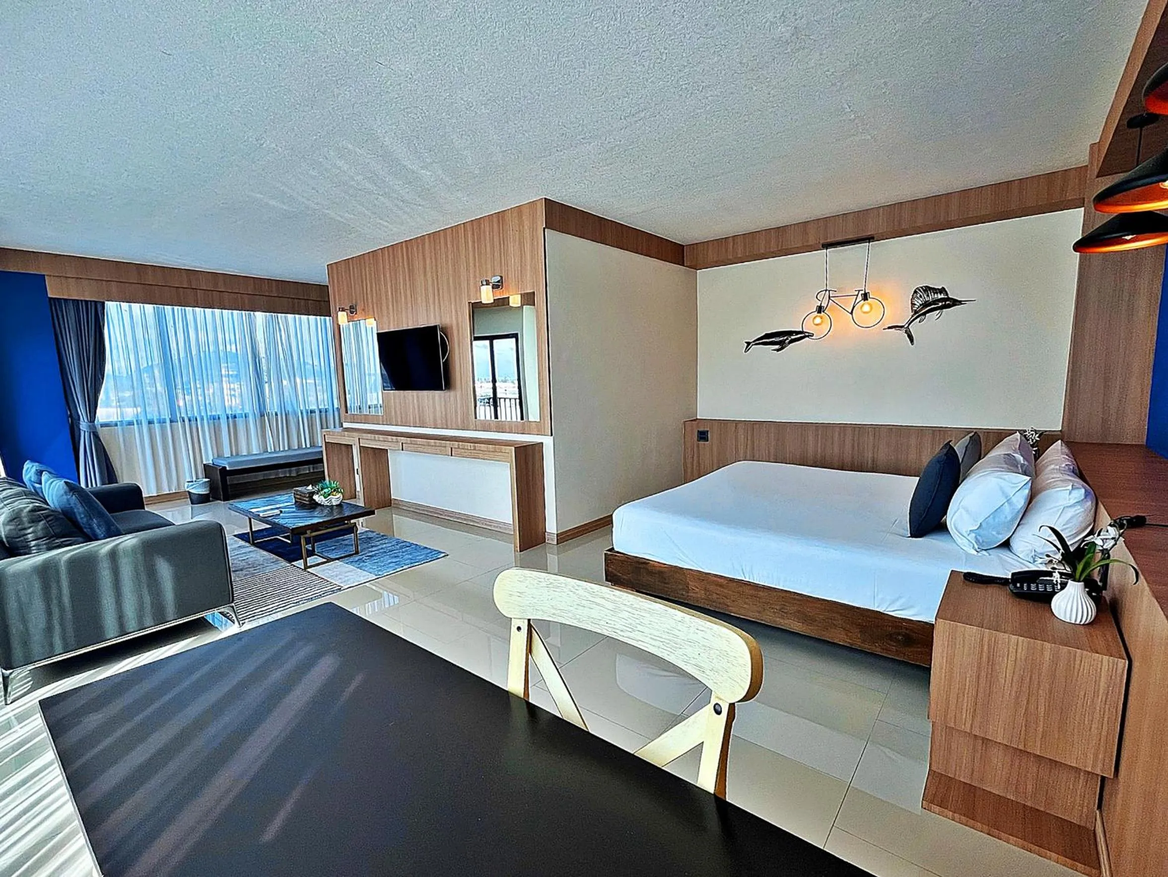 Bed in The Sixteenth Naiyang Beach Hotel- Free Schedule Airport Shuttle