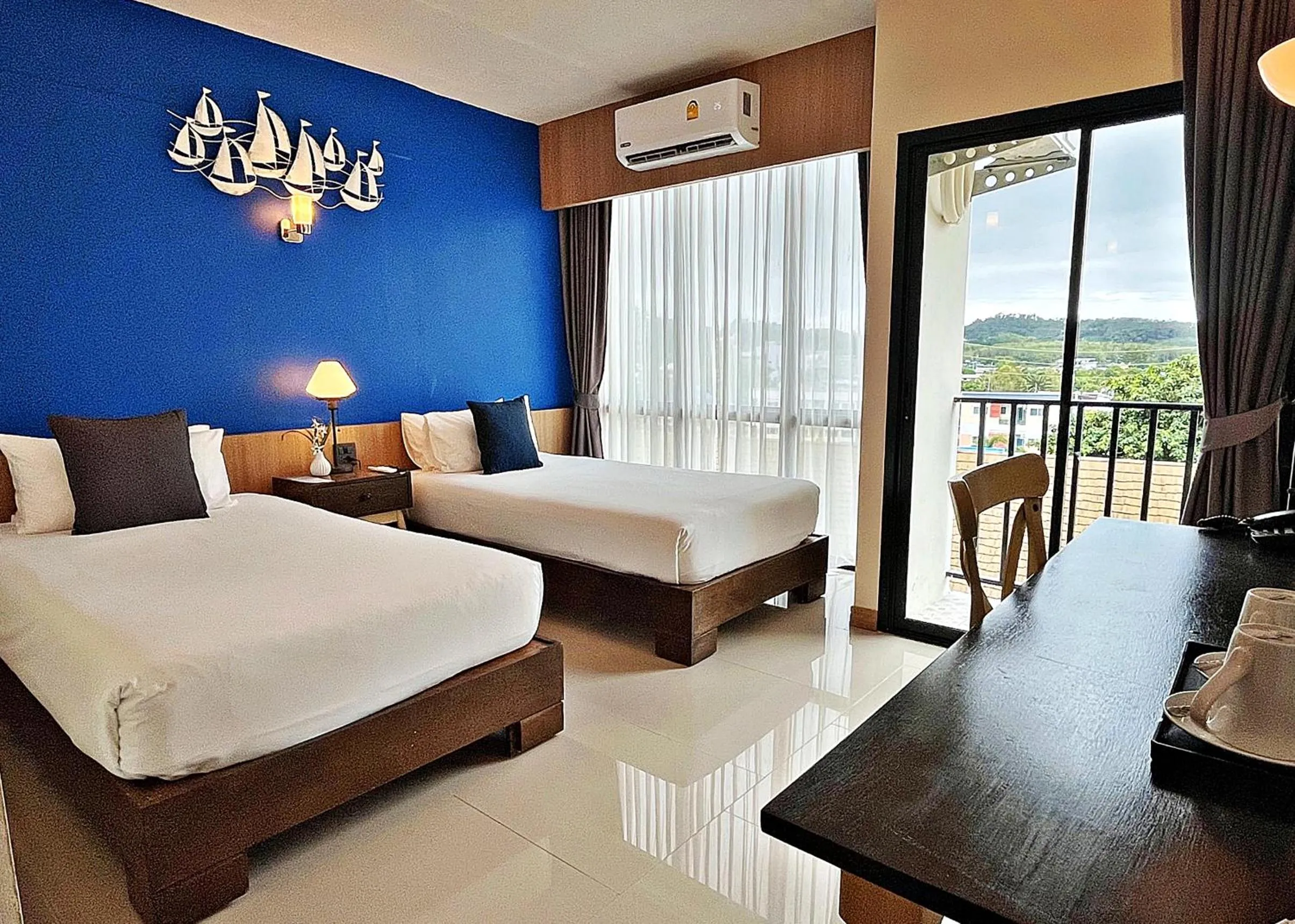 Bed in The Sixteenth Naiyang Beach Hotel- Free Schedule Airport Shuttle