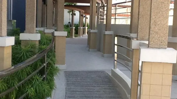 Other in Palm Tree Genlex Condo