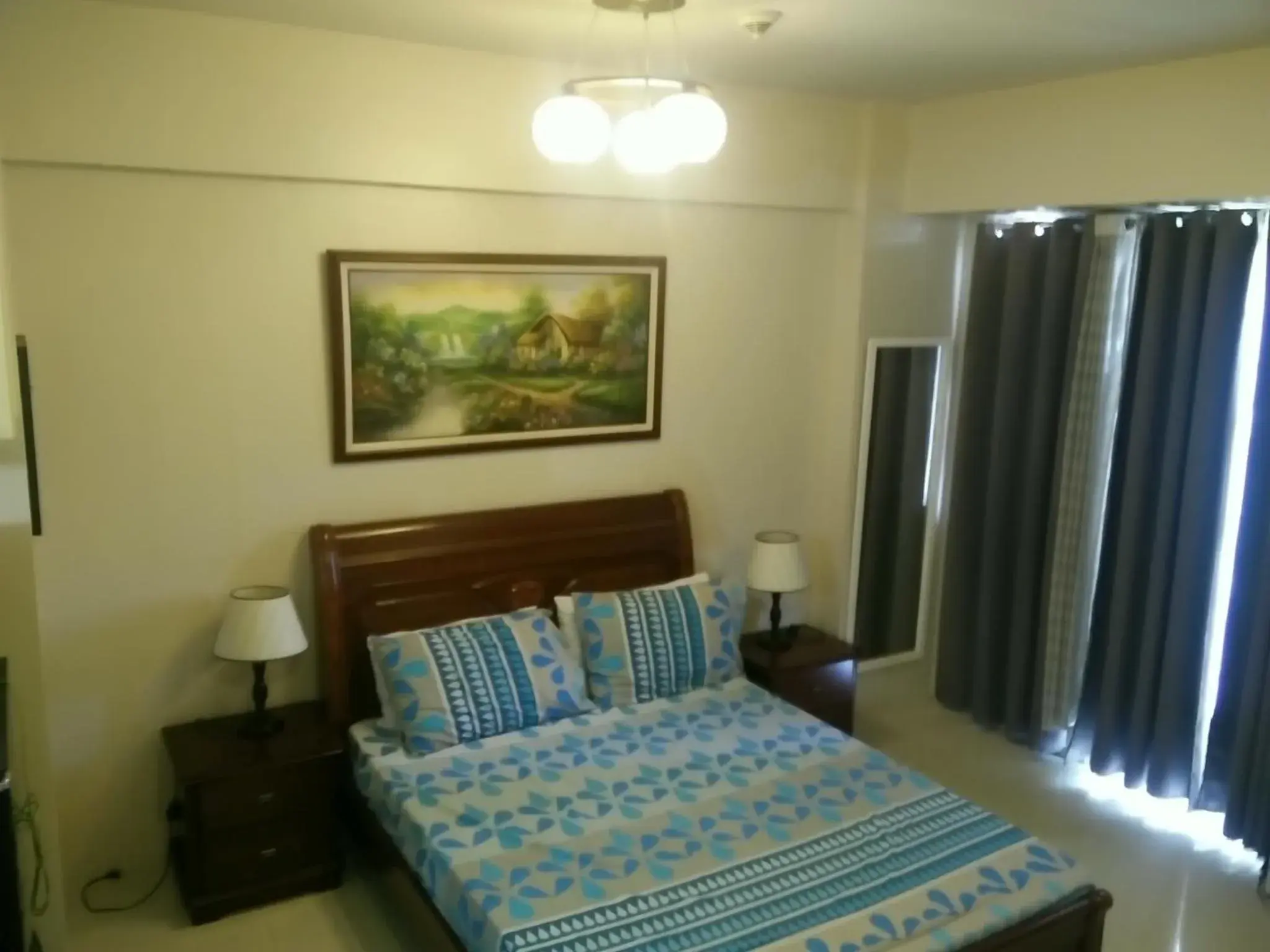 Bed in Palm Tree Genlex Condo Bed in Palm Tree Genlex Condo