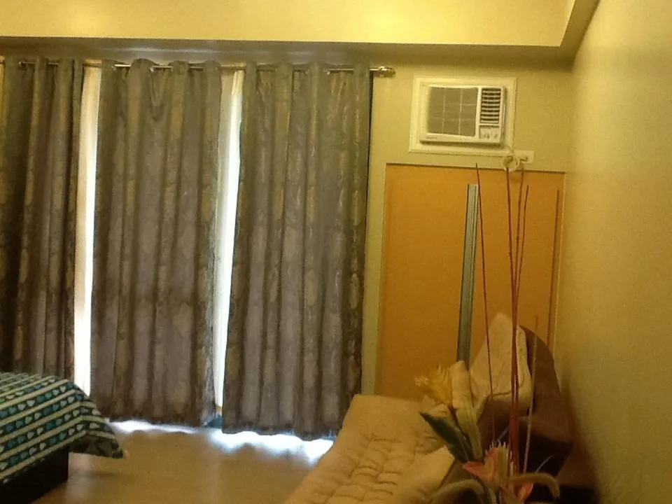 Palm Tree Genlex Condo