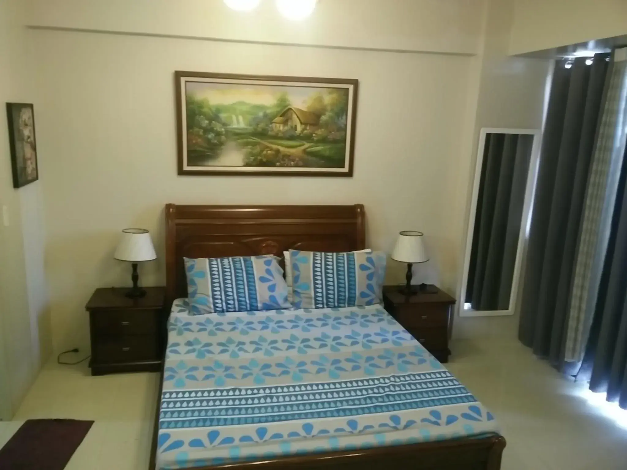 Photo of the whole room, Bed in Palm Tree Genlex Condo Photo of the whole room, Bed in Palm Tree Genlex Condo